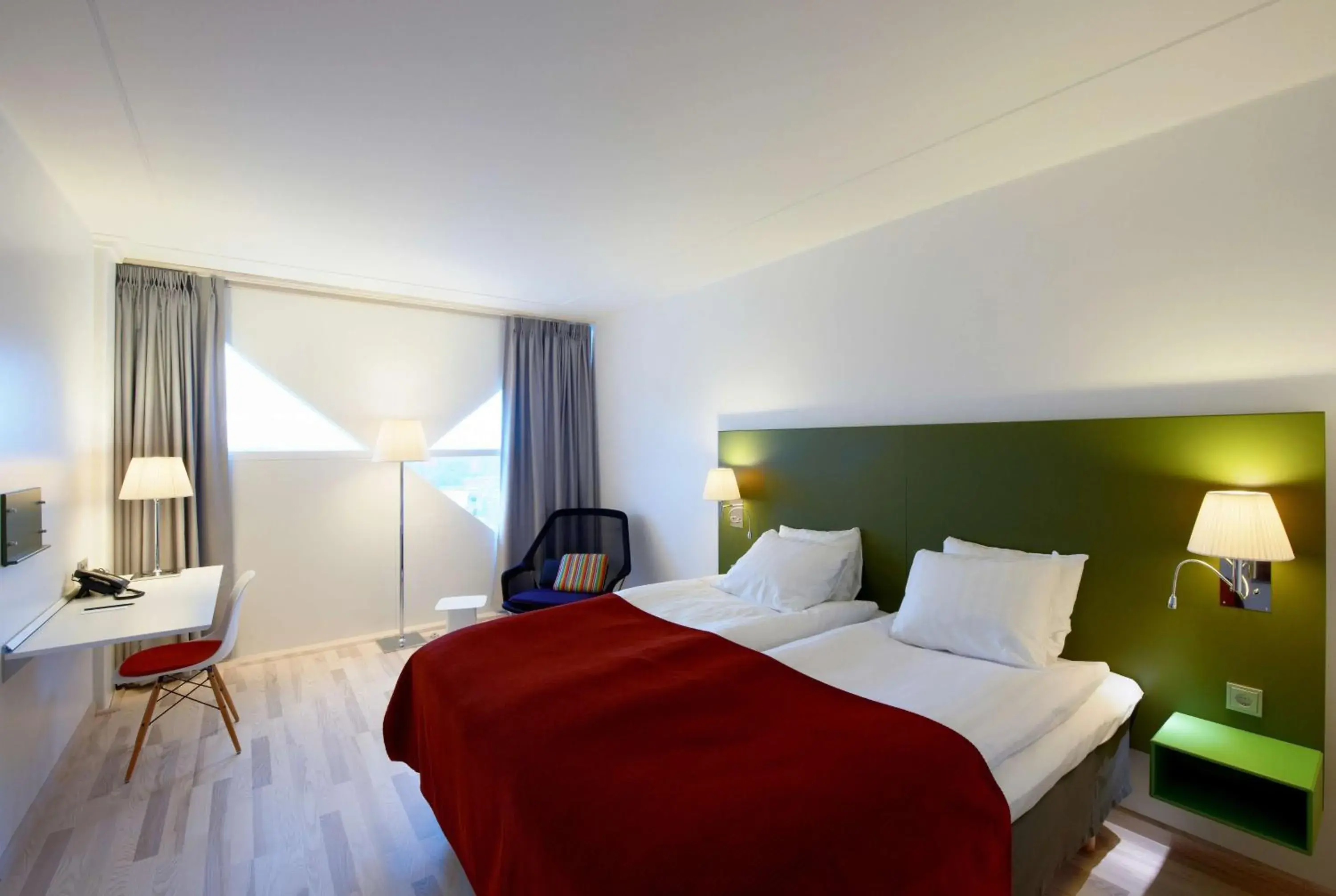 Standard King Room in Scandic Victoria Tower Standard King Room in Scandic Victoria Tower