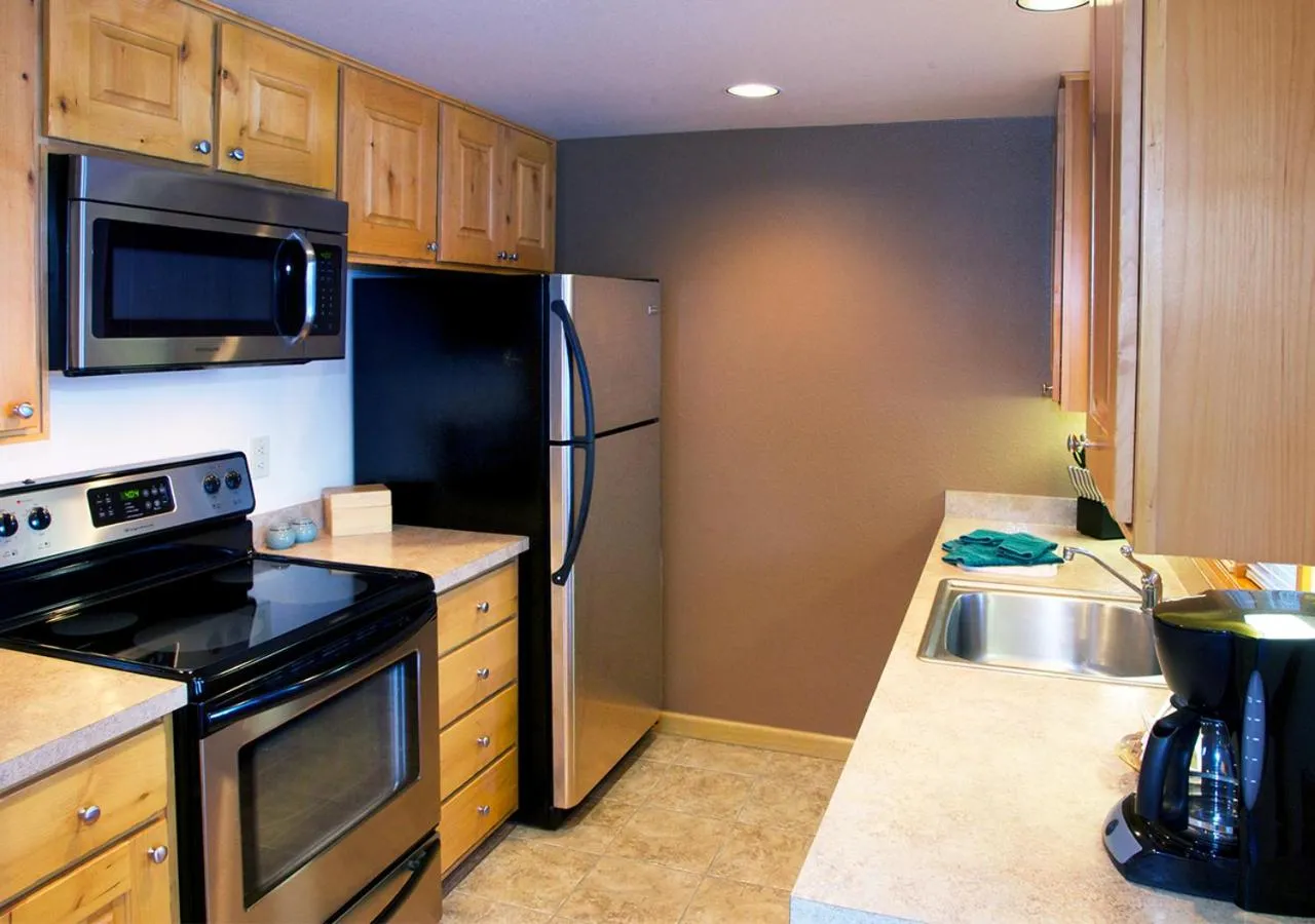 Kitchen or kitchenette in Rams Horn Village Resort