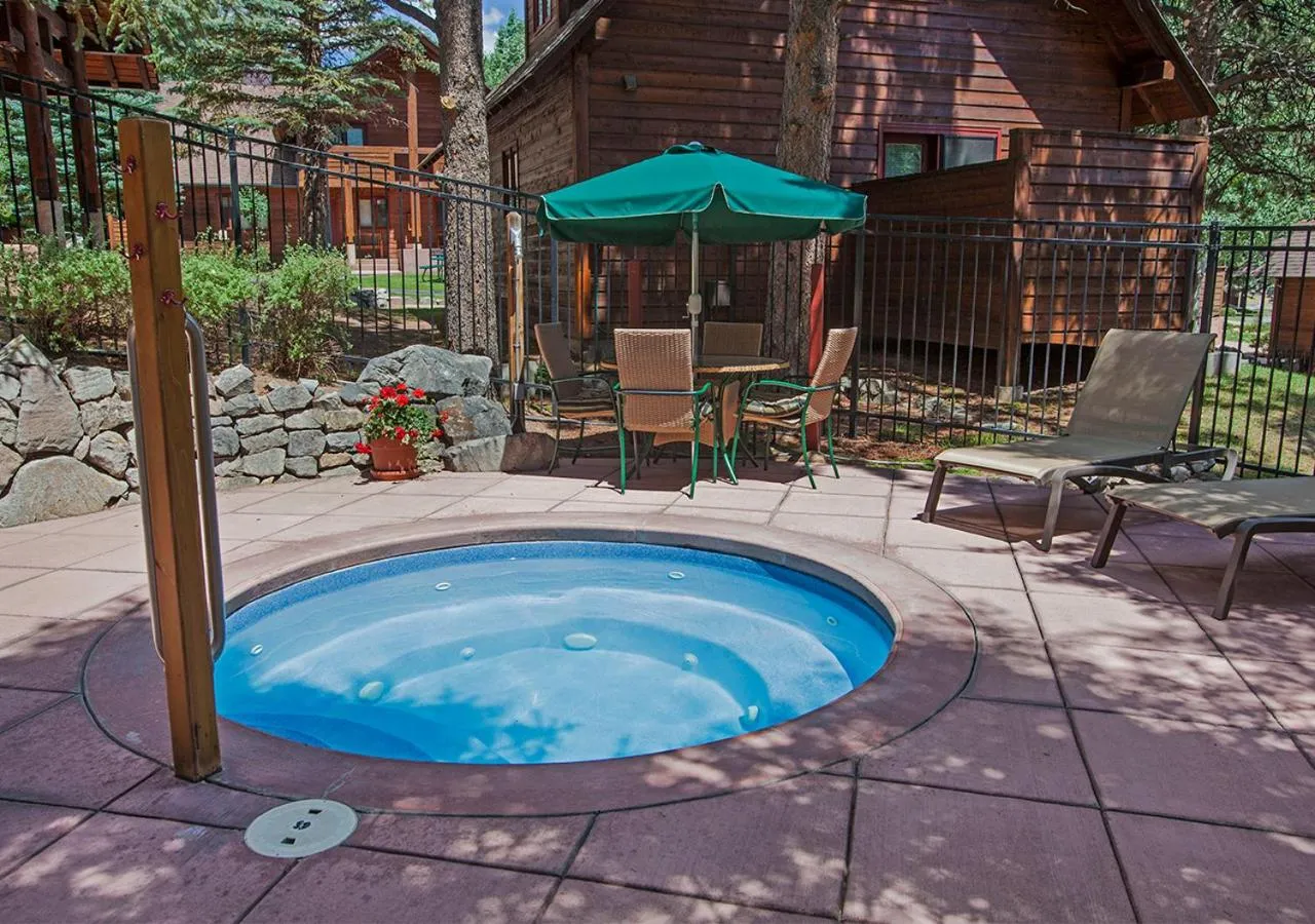 Hot Tub in Rams Horn Village Resort