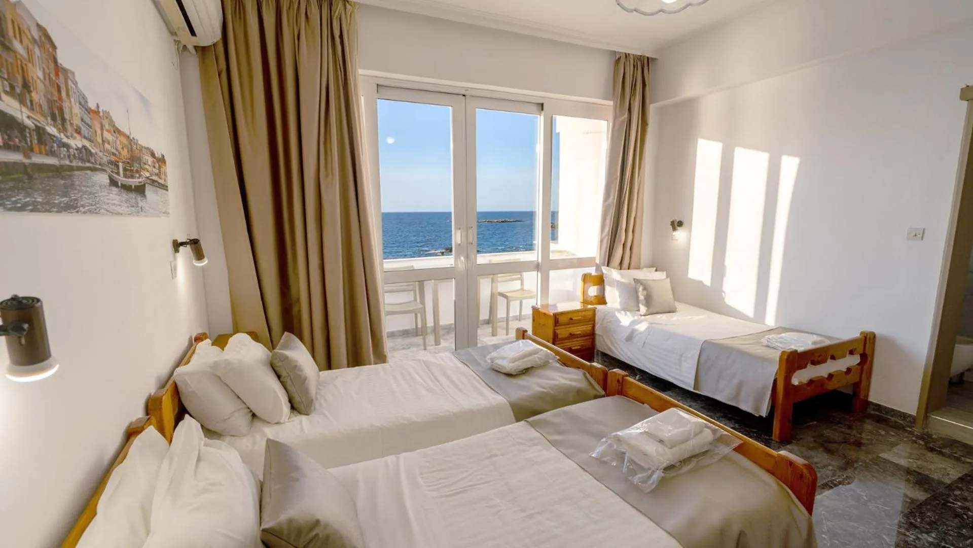 Bedroom, Bed in Klinakis Beach Hotel
