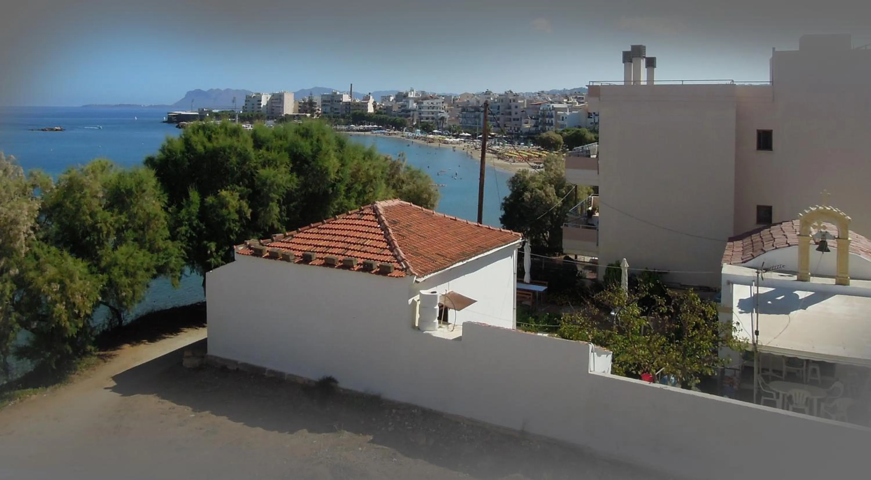 Area and facilities in Klinakis Beach Hotel