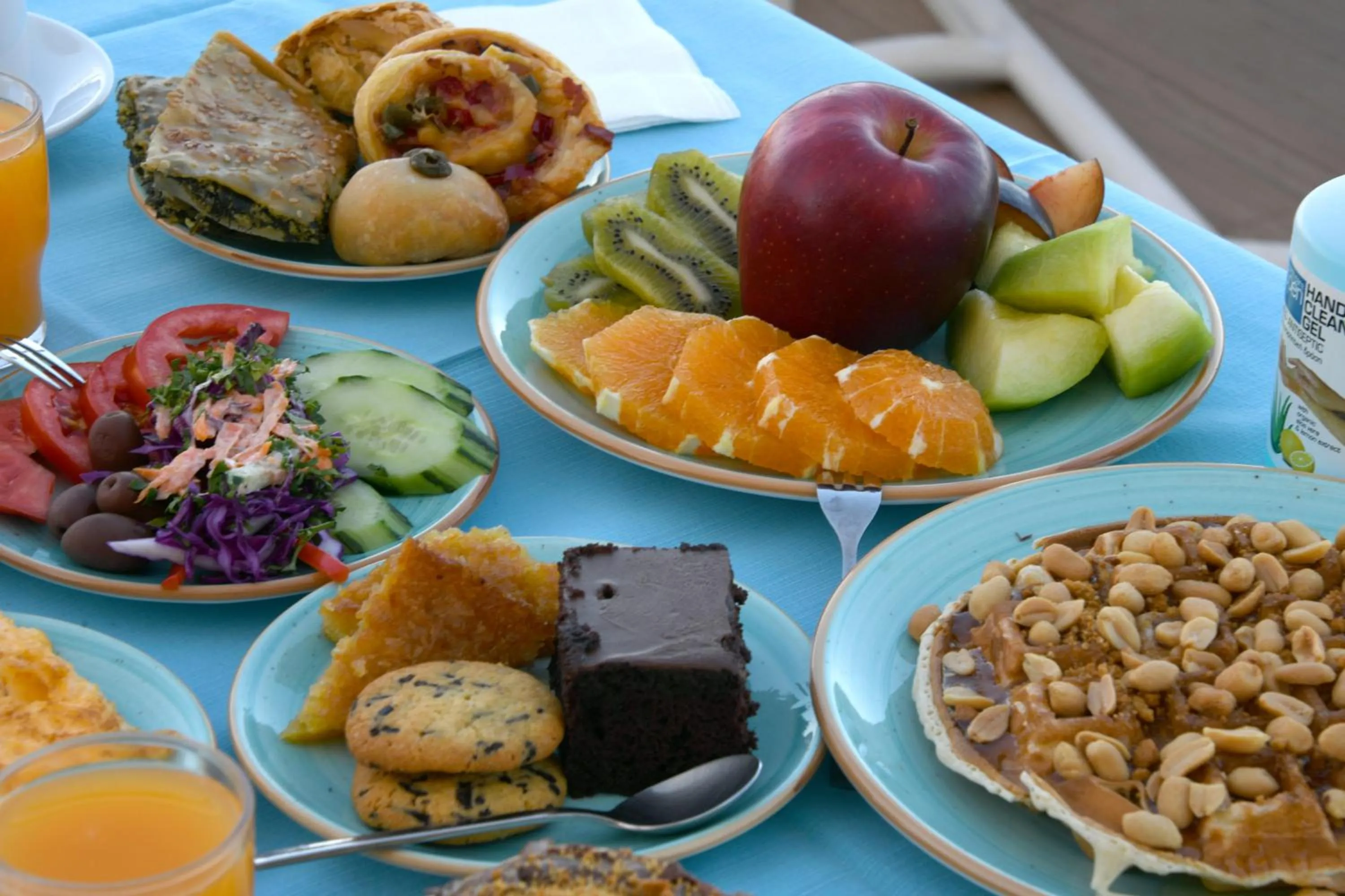 Restaurant/places to eat in Klinakis Beach Hotel