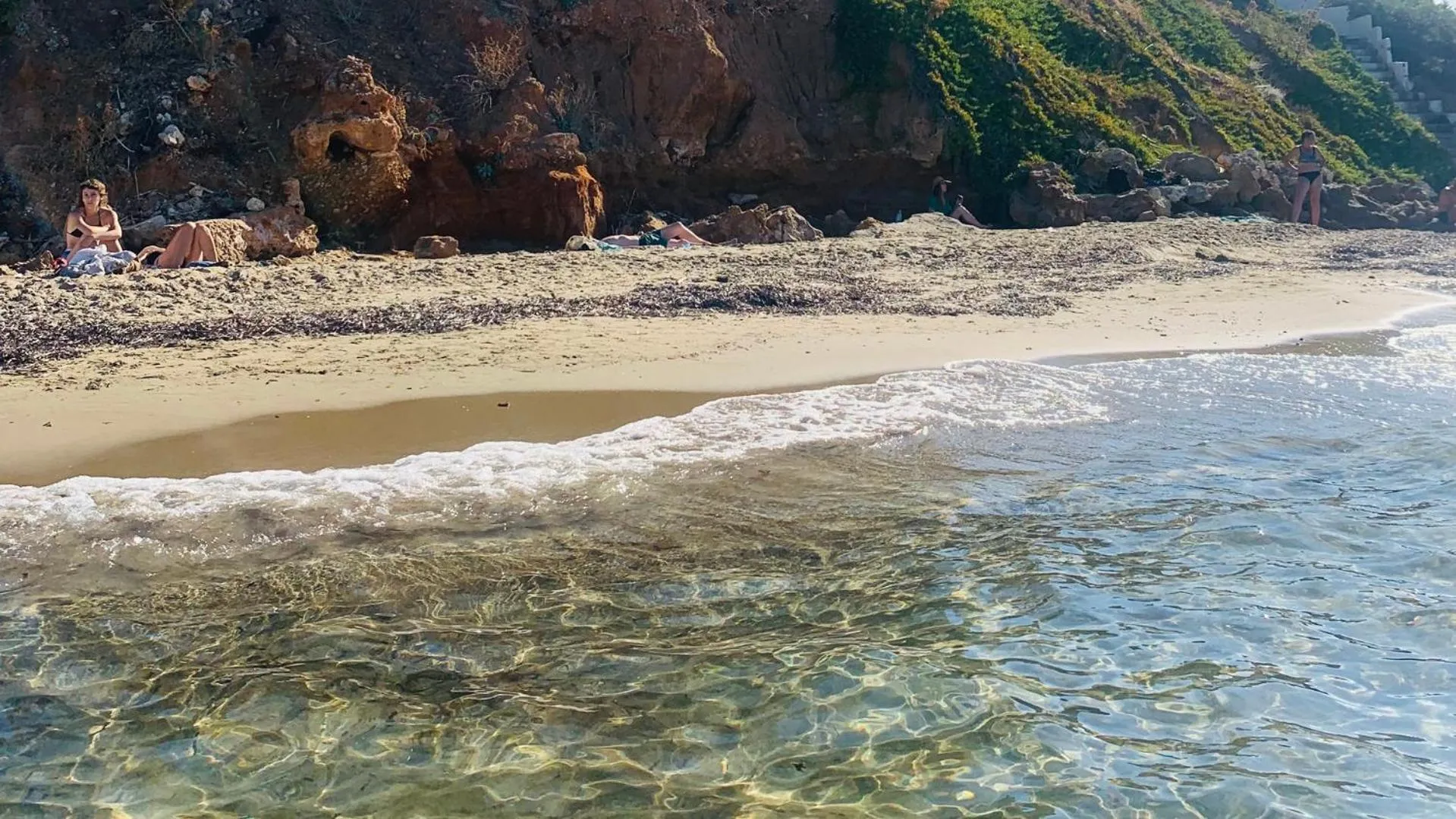 Beach in Klinakis Beach Hotel