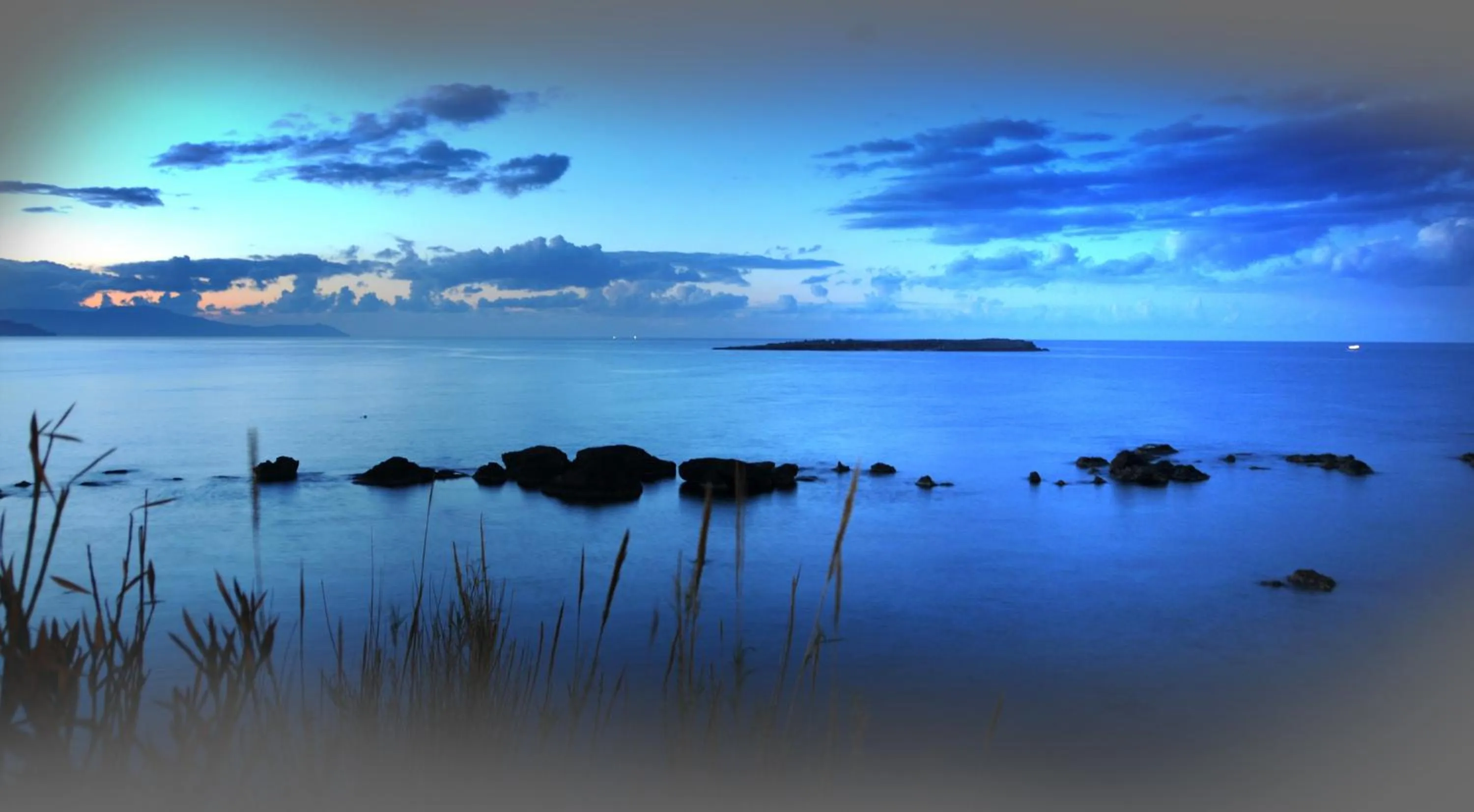 Night in Klinakis Beach Hotel