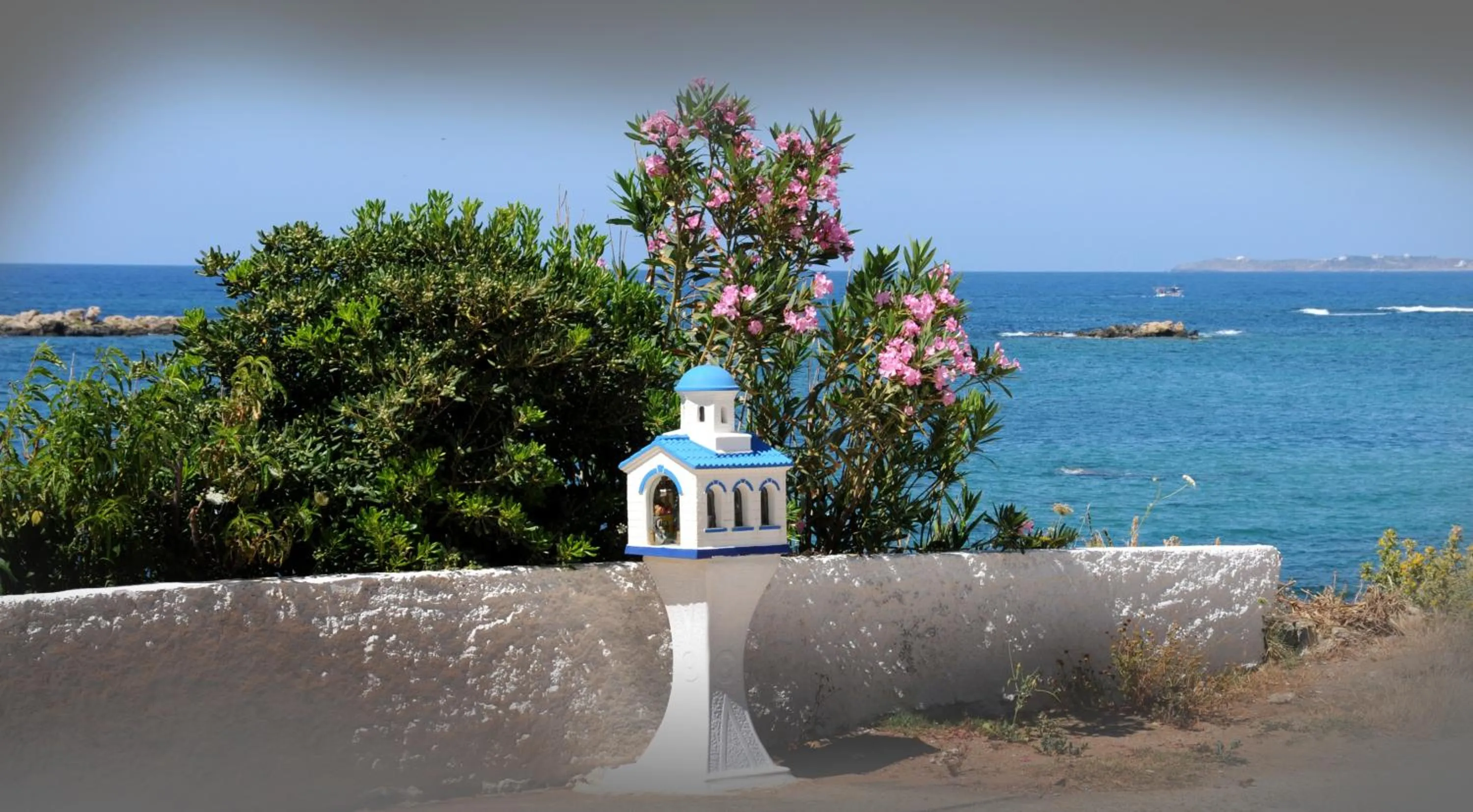 Facade/entrance in Klinakis Beach Hotel