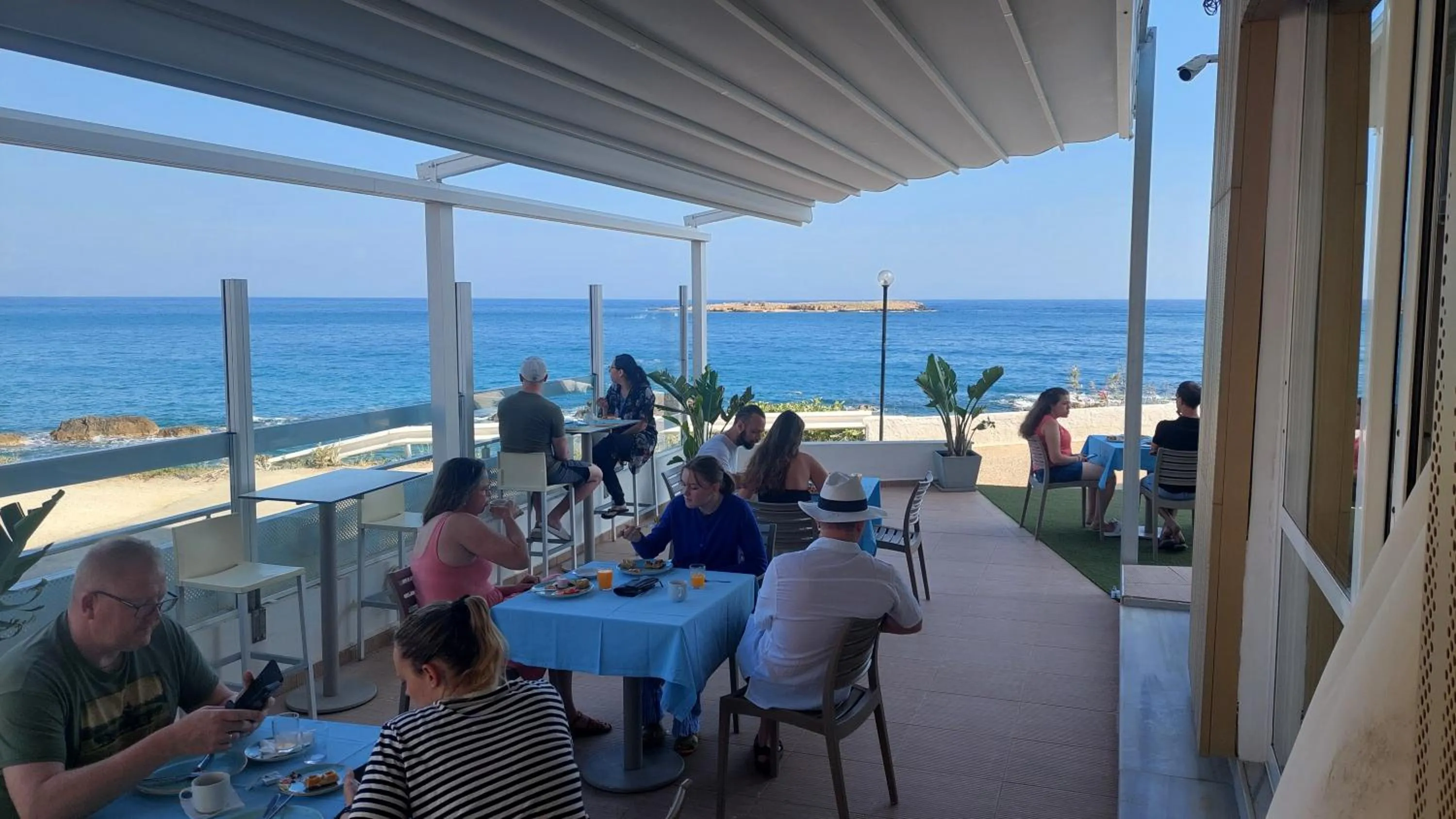 Restaurant/places to eat in Klinakis Beach Hotel