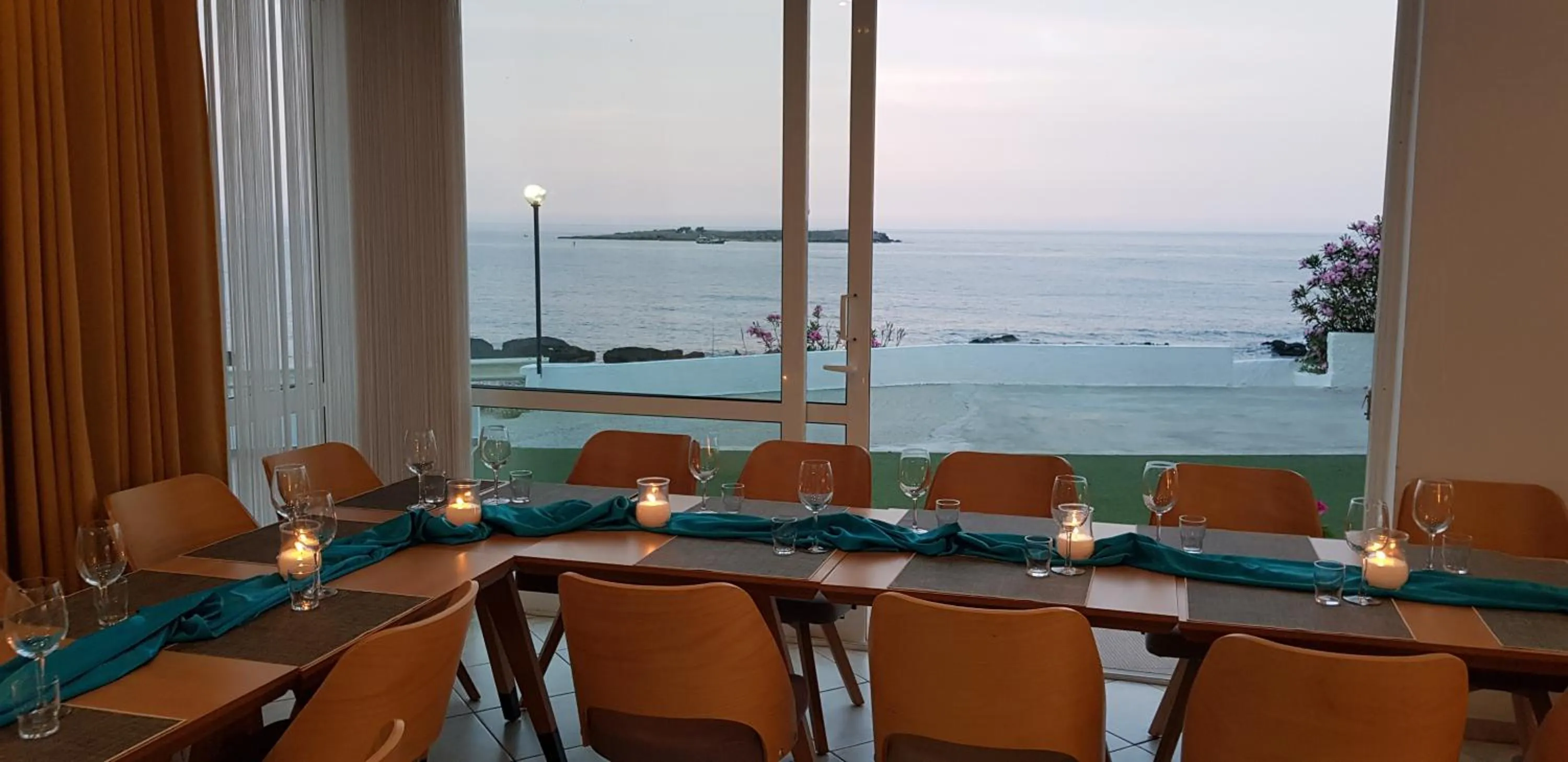 Restaurant/places to eat in Klinakis Beach Hotel