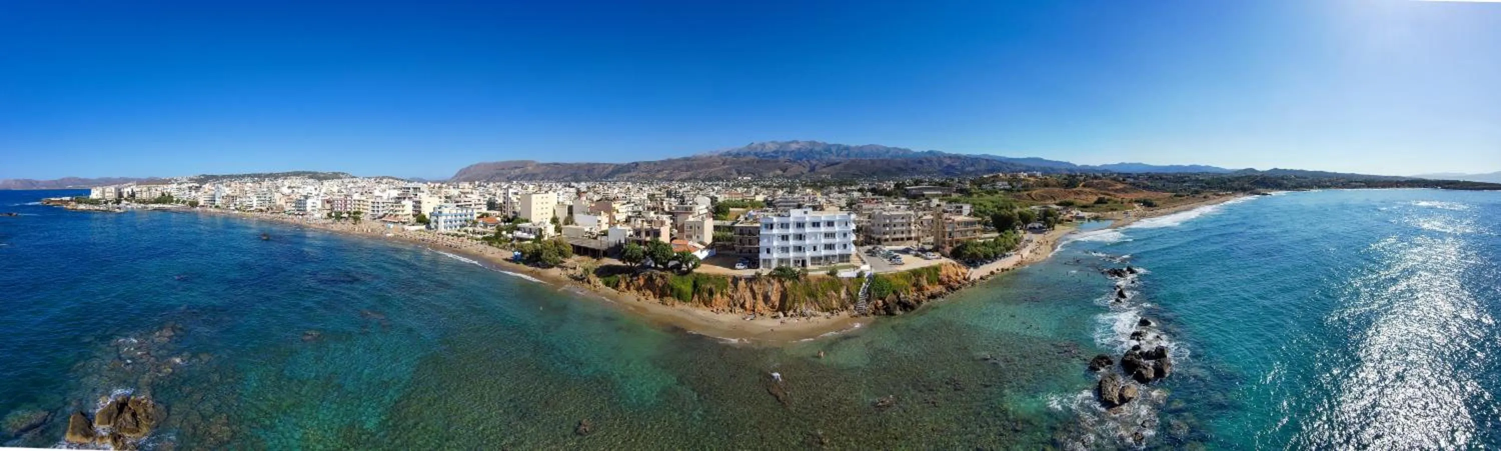 Property building in Klinakis Beach Hotel