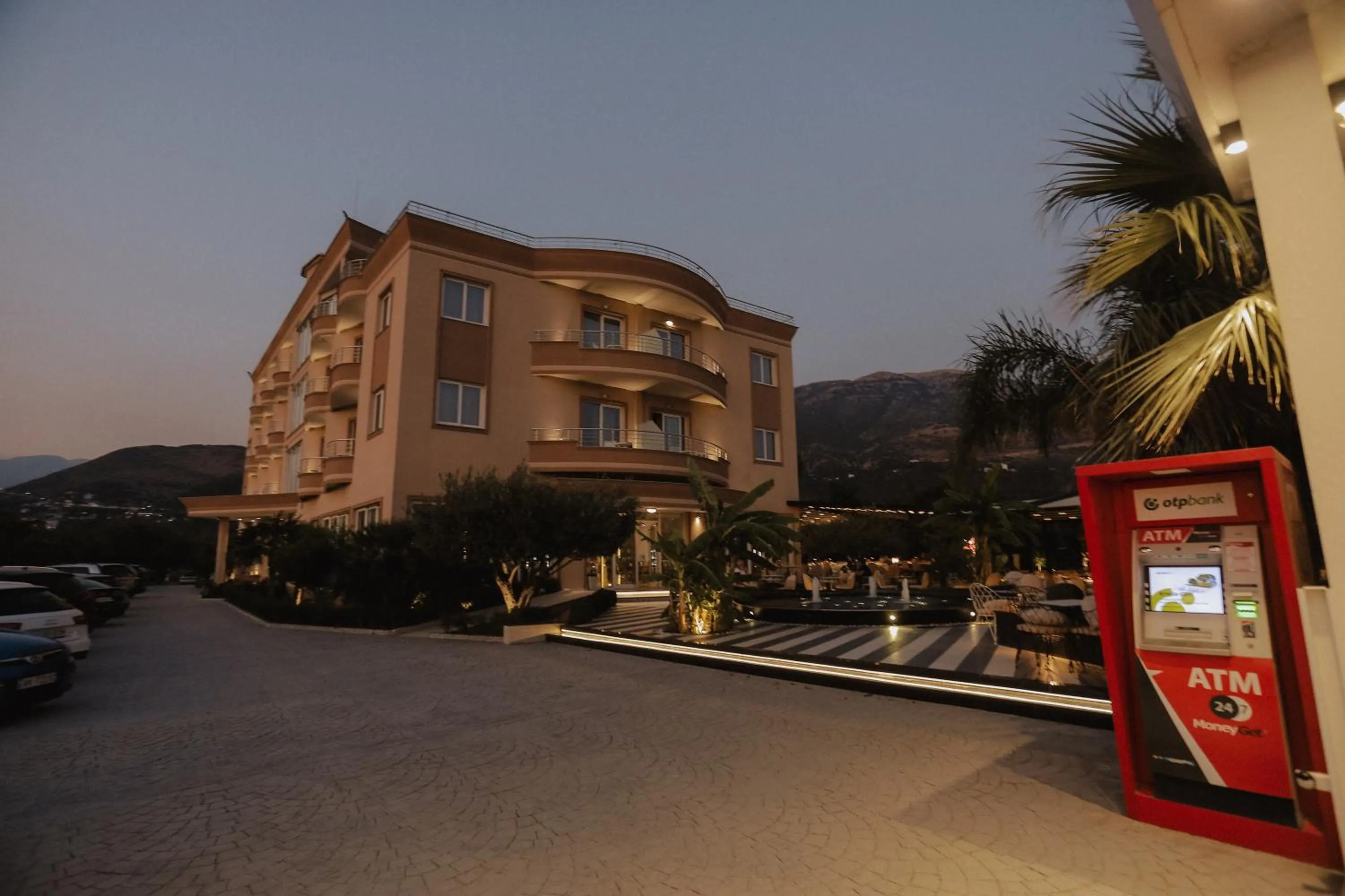 Facade/entrance in Sole Luna Hotel