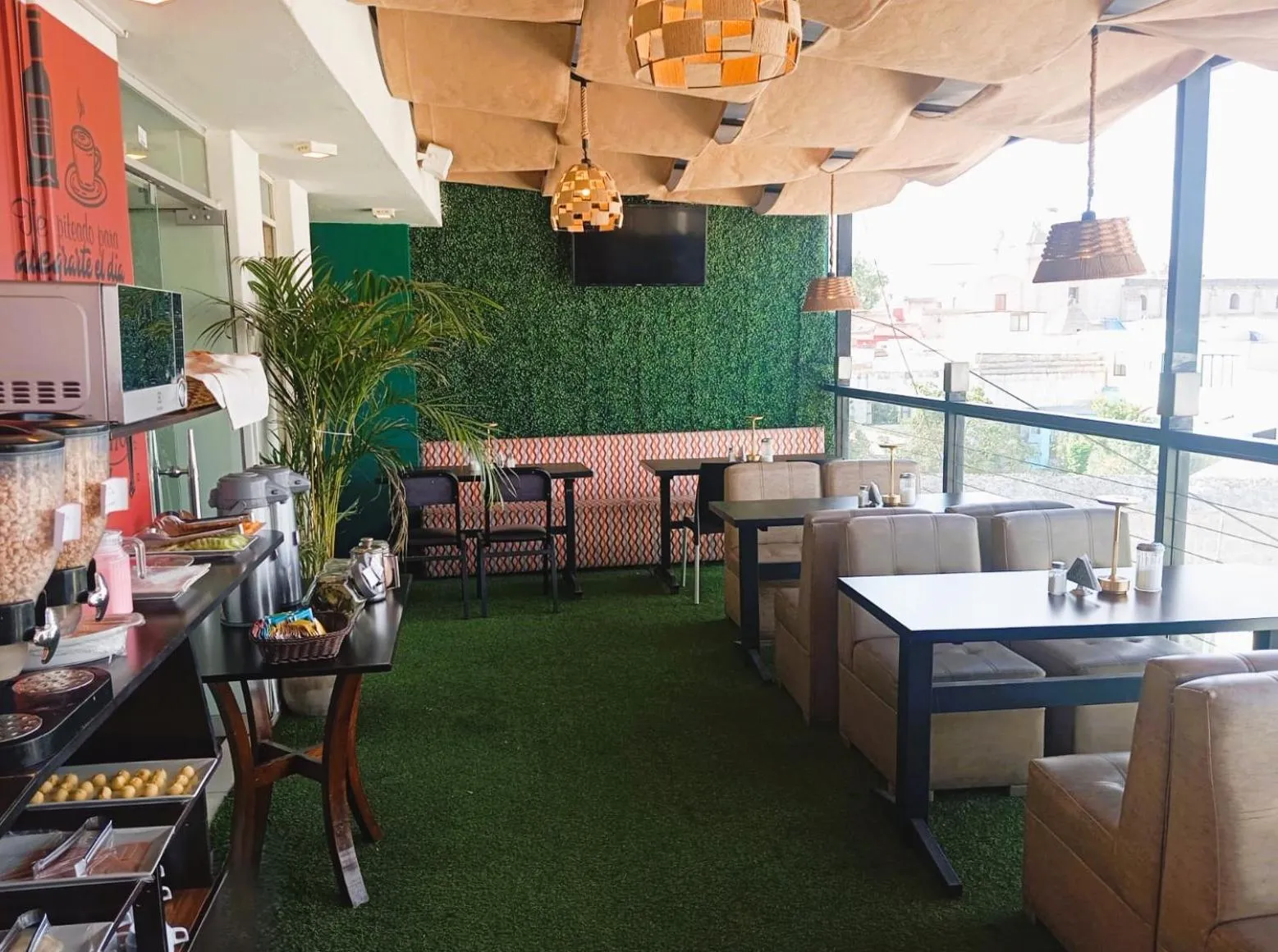 American breakfast in Terramística Arequipa - Monasterio