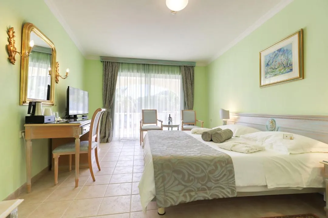 Marina Frapa Resort Rogoznica