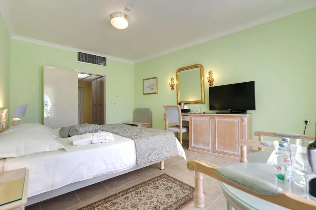 Marina Frapa Resort Rogoznica