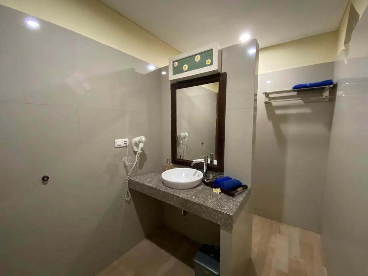 Bathroom in Puri Wirata Dive Resort and Spa Amed
