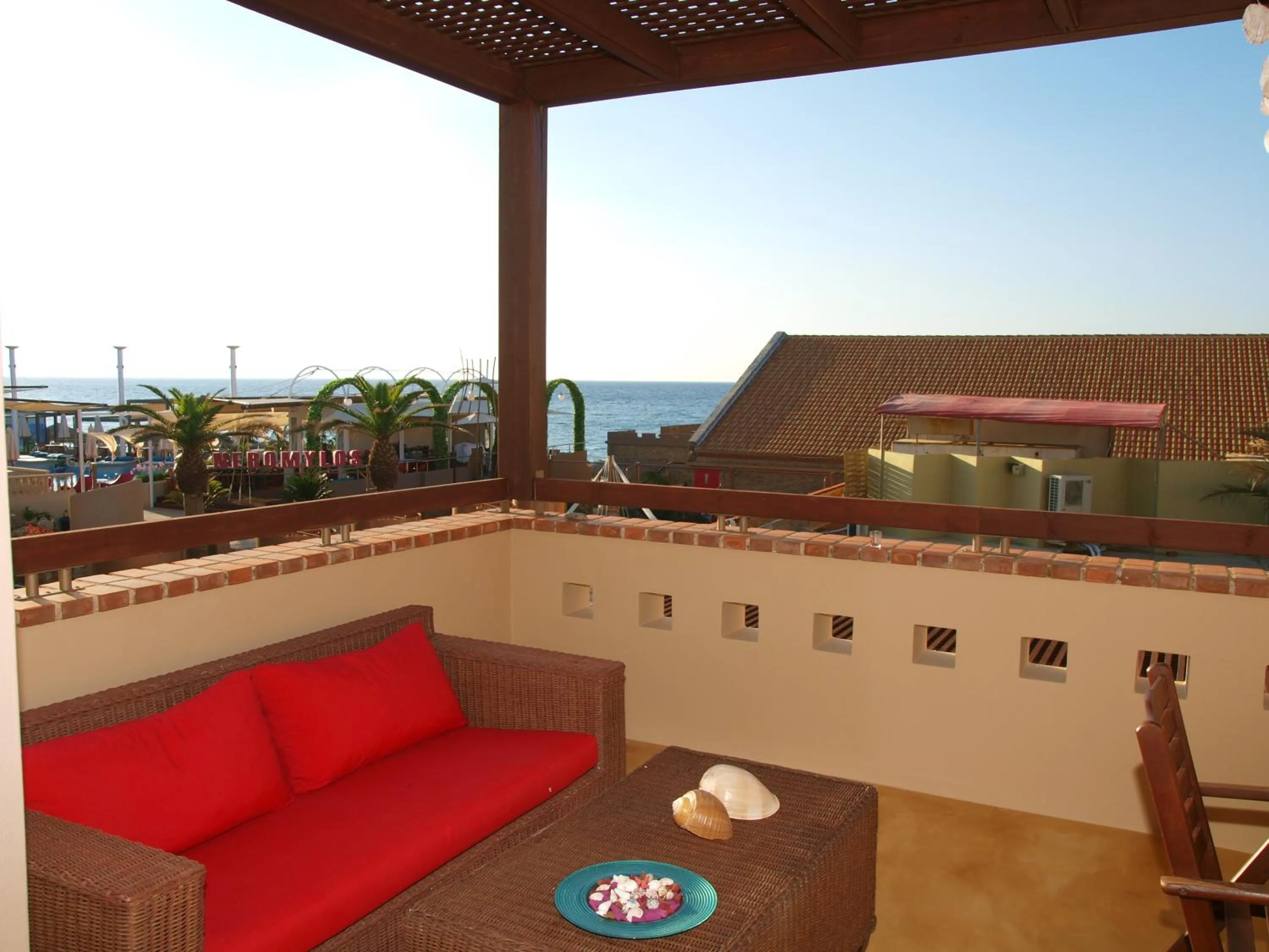 Balcony/Terrace in Mylos Hotel Apartments