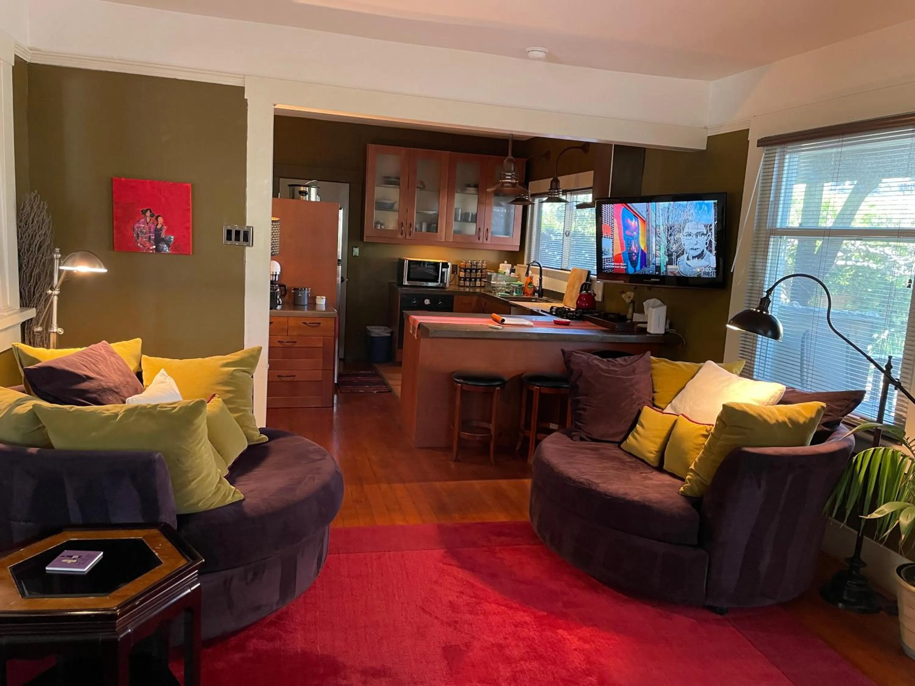 Seating area in The 3 Dux