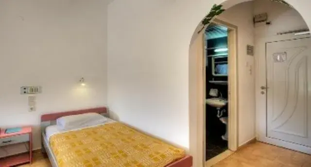 Twin Room in Armonia Hotel Twin Room in Armonia Hotel