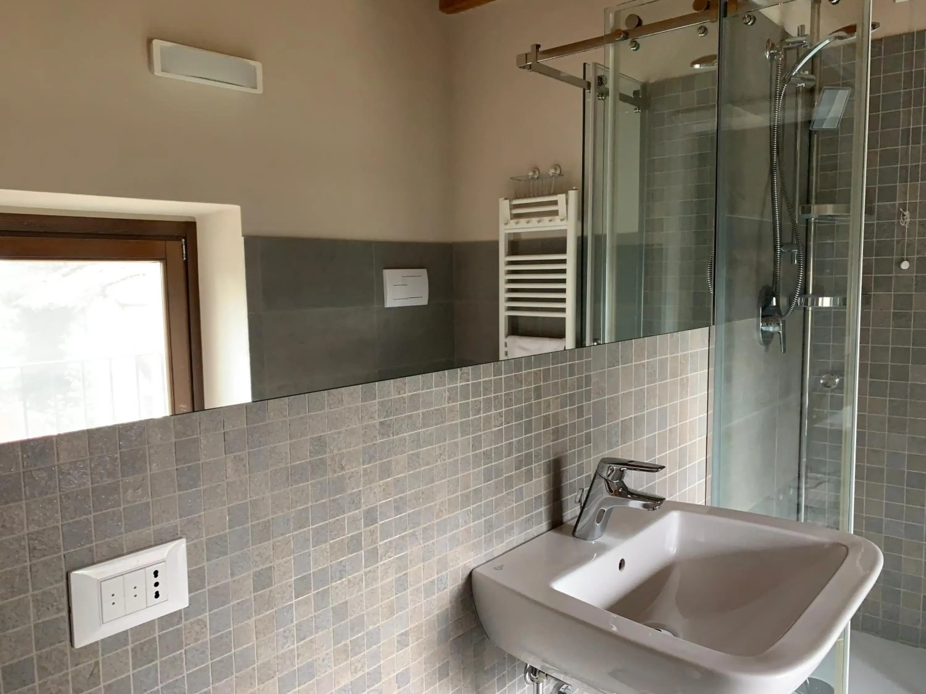 Twin Room with Private External Bathroom in Agriturismo LaTerzola 3.0 Twin Room with Private External Bathroom in Agriturismo LaTerzola 3.0