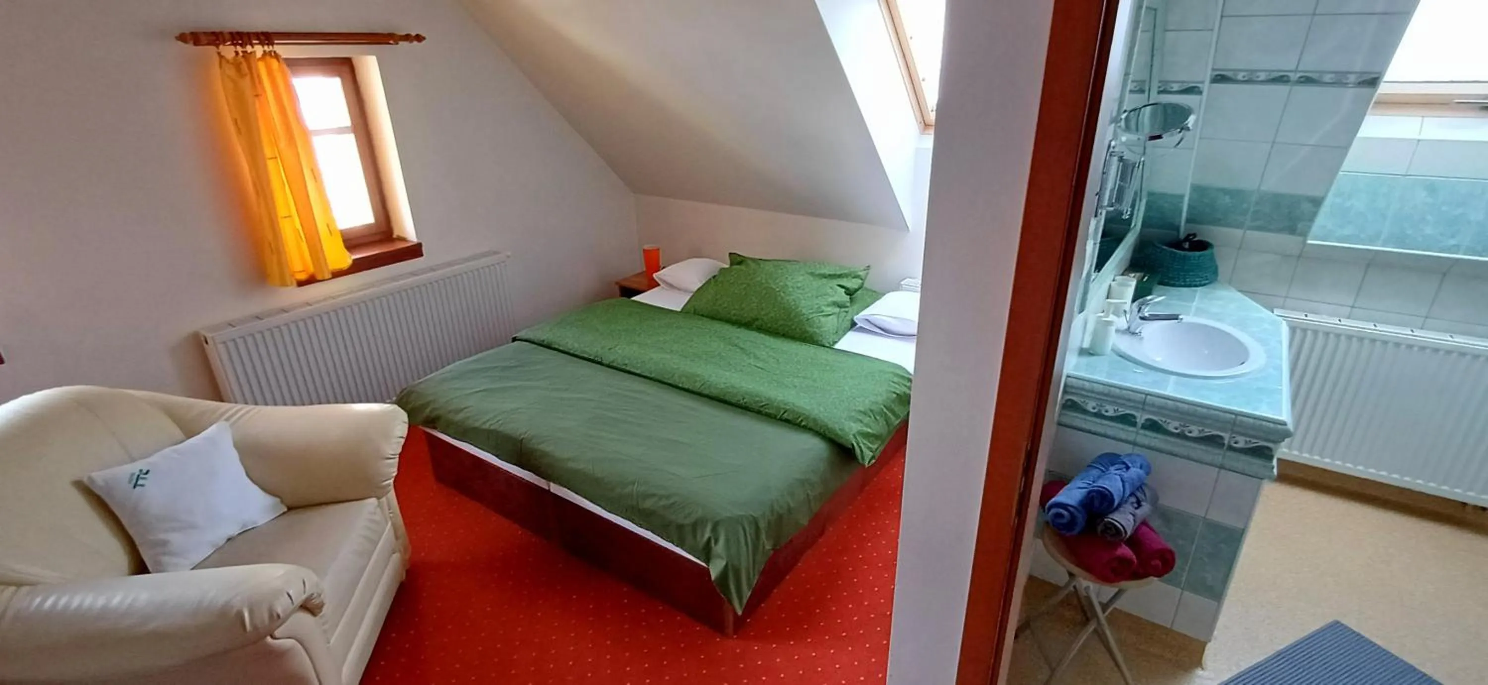 Property building, Bed in Wellness & Sport Hotel TTC