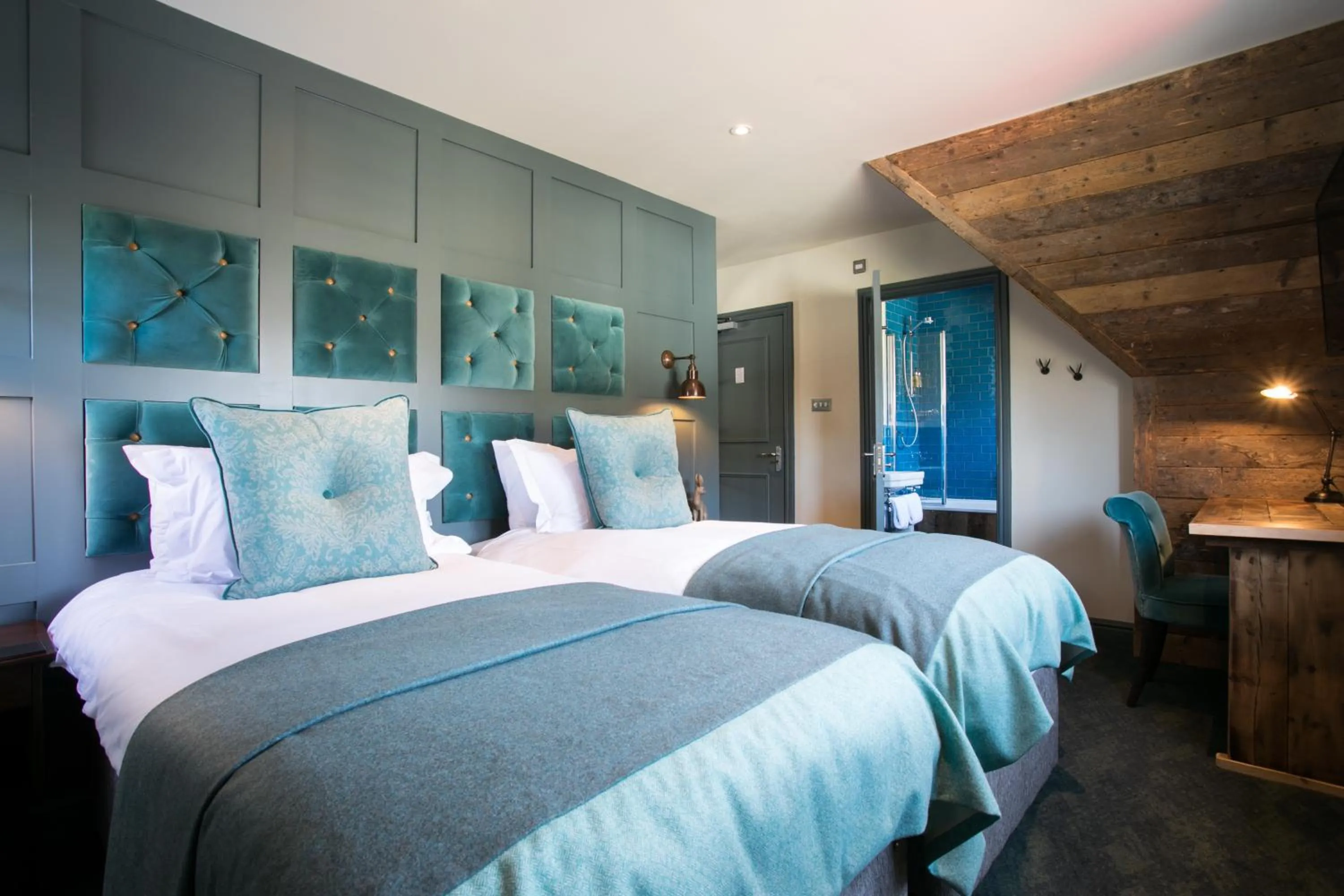 Bed in The Green Dragon Inn