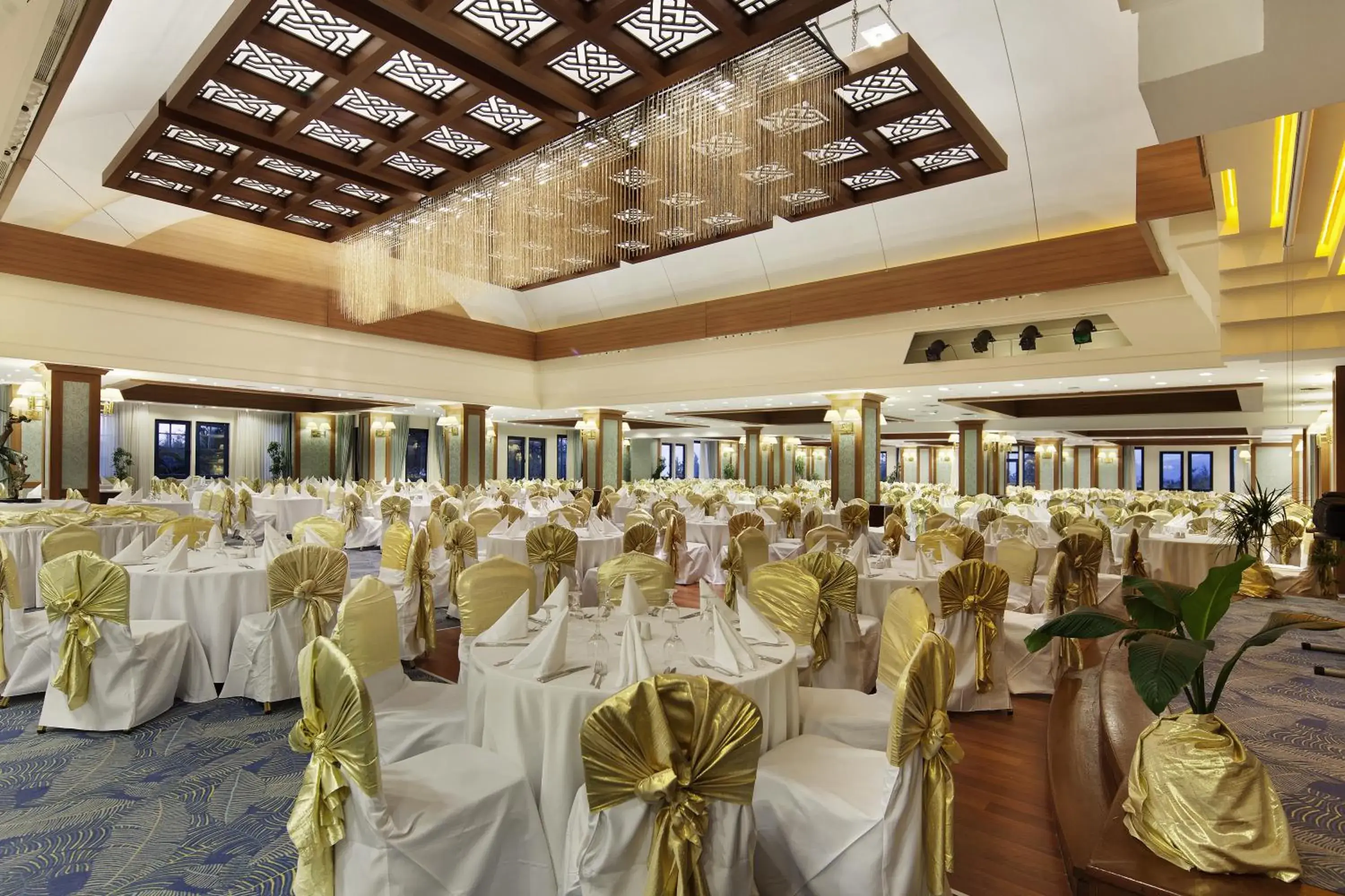 Restaurant/places to eat in Spa Hotel Colossae Thermal Restaurant/places to eat in Spa Hotel Colossae Thermal