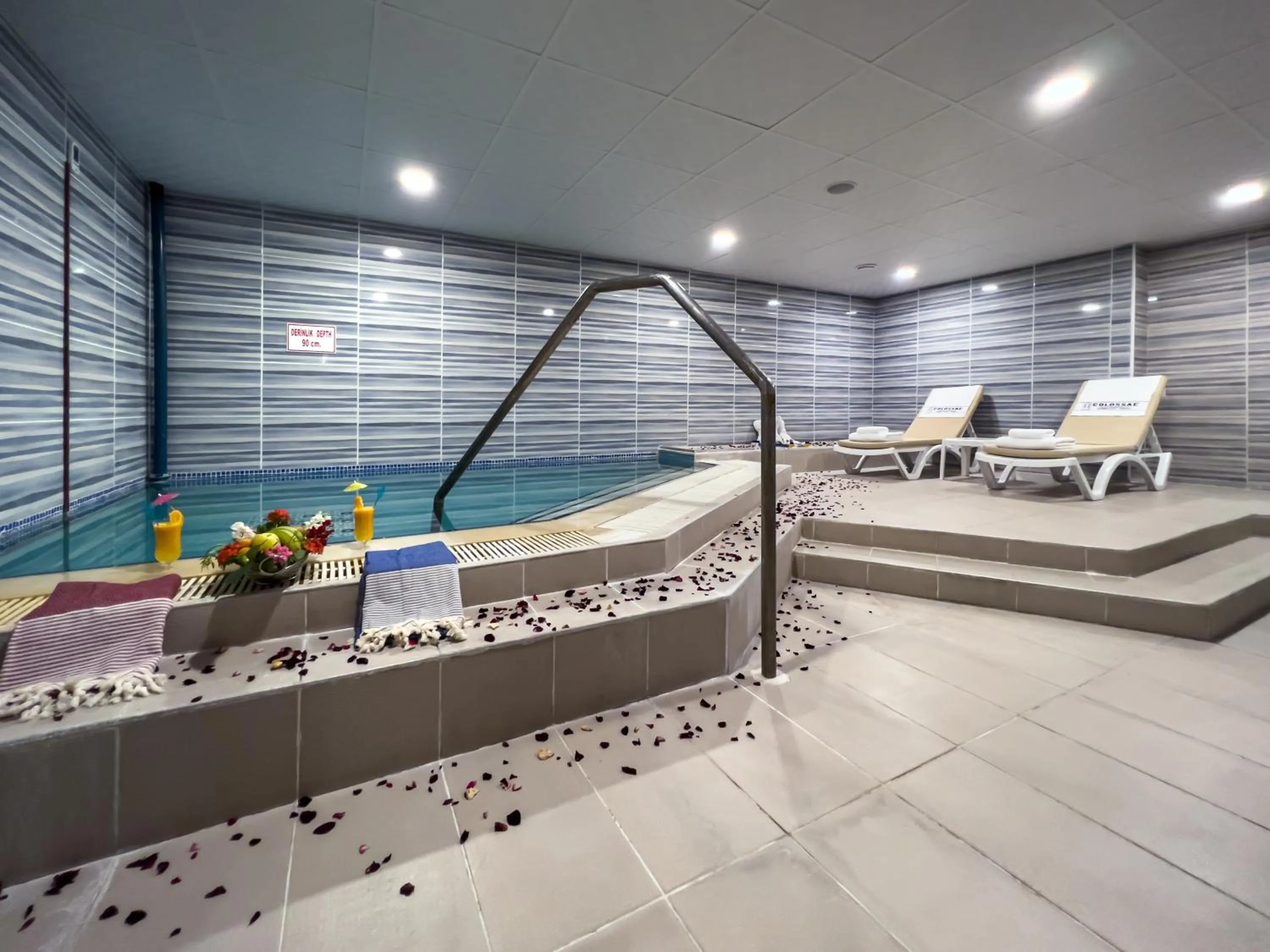 Swimming pool in Spa Hotel Colossae Thermal