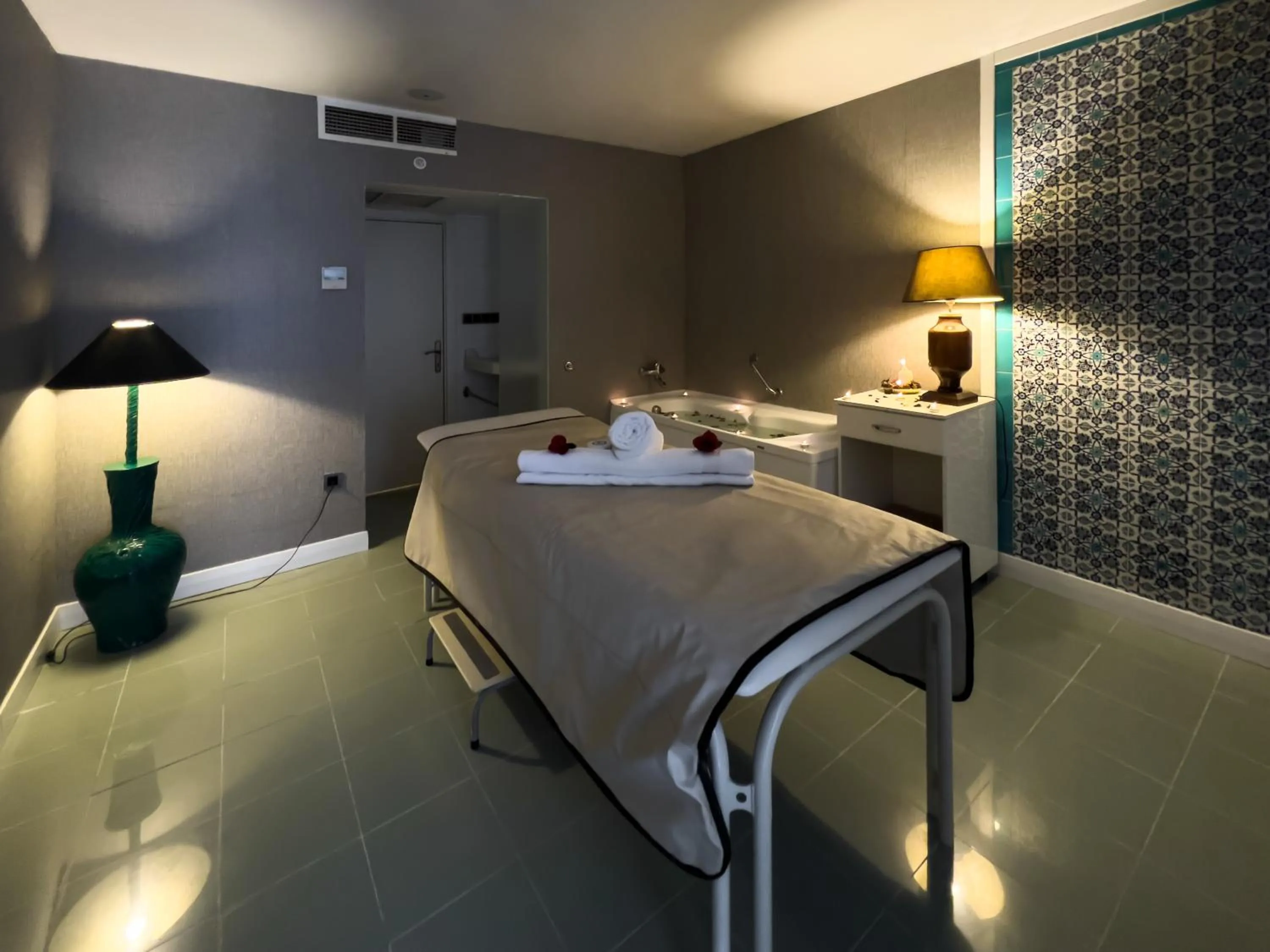 Spa and wellness centre/facilities, Bed in Spa Hotel Colossae Thermal