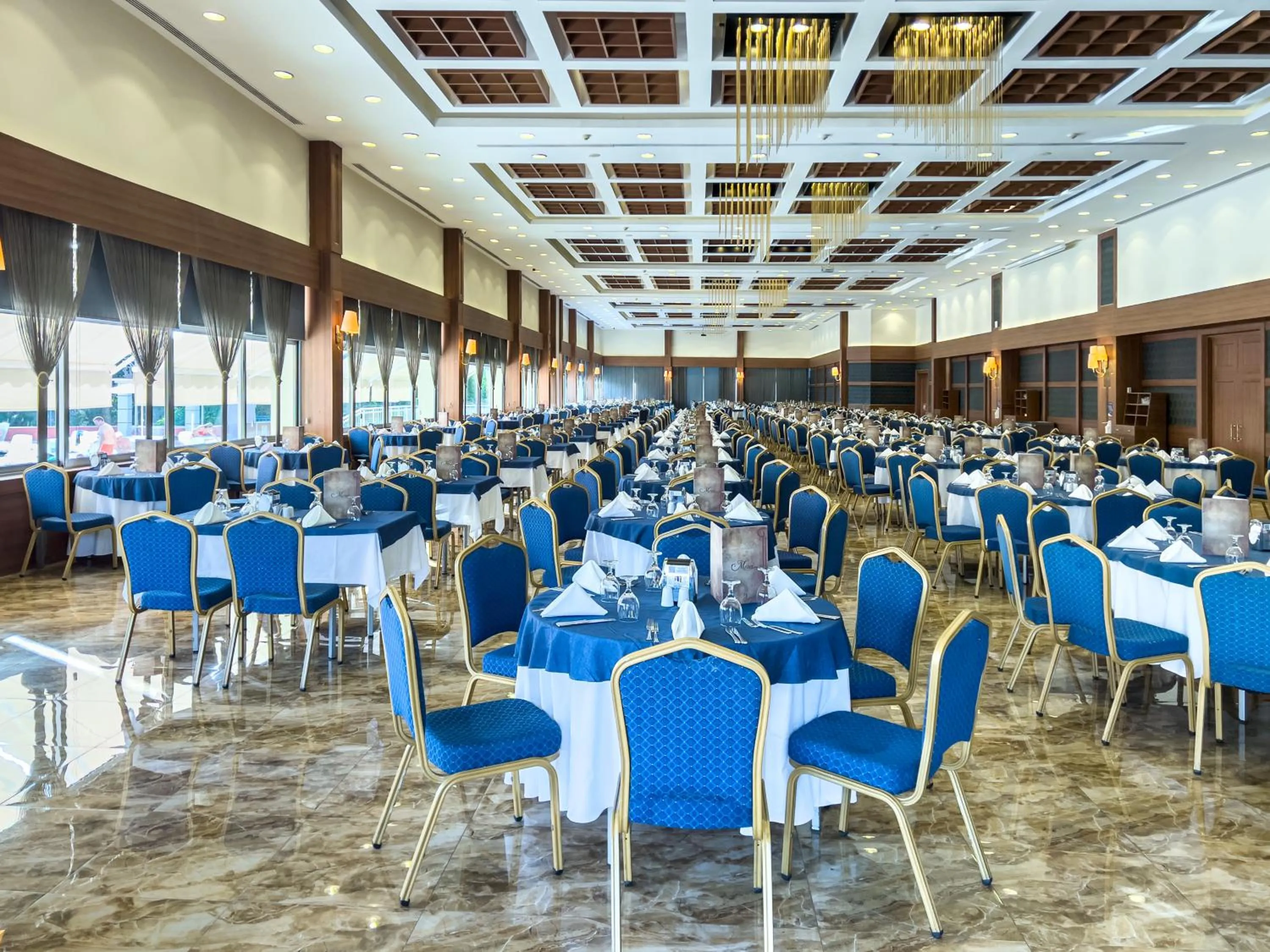 Restaurant/places to eat in Spa Hotel Colossae Thermal