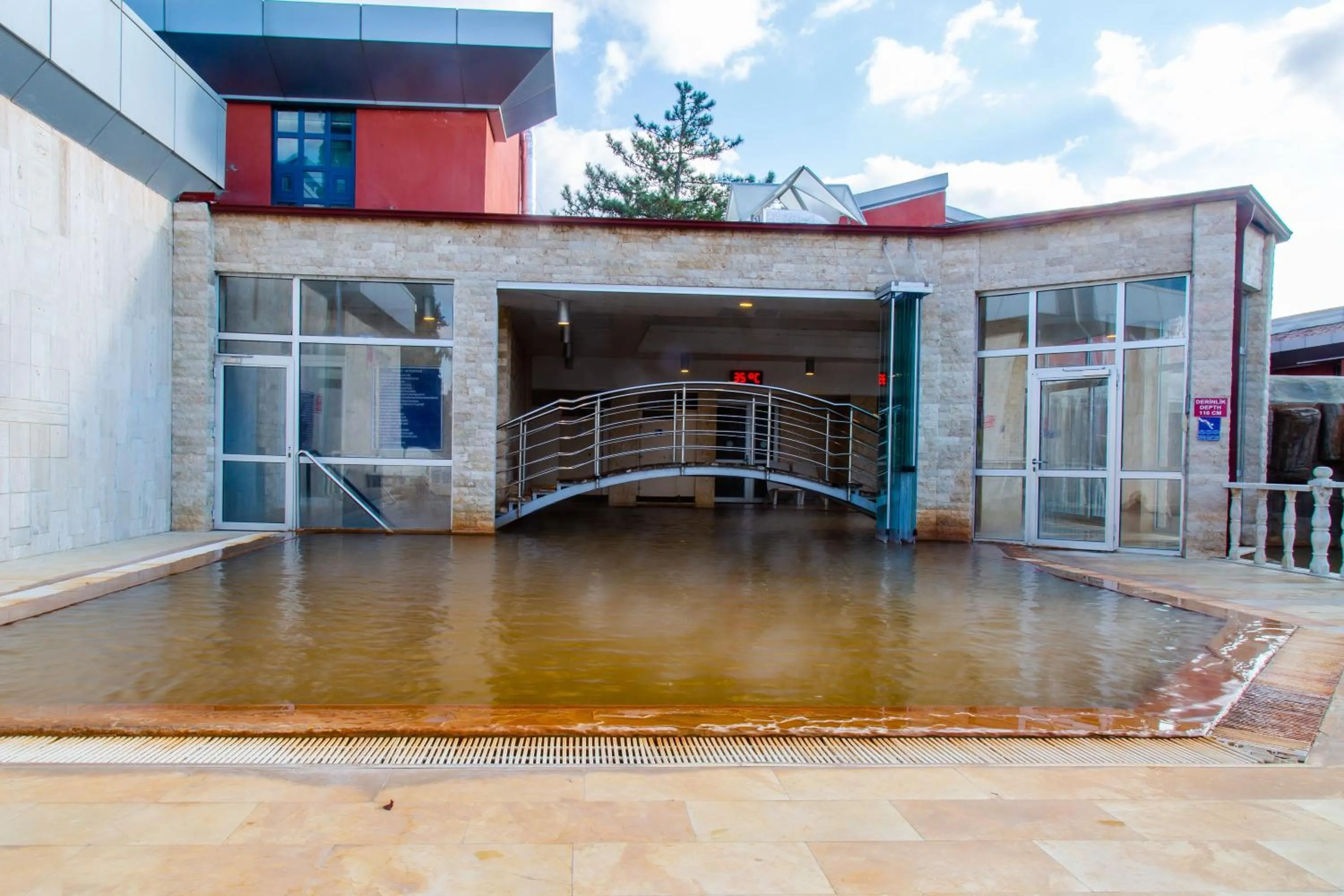 Swimming pool in Spa Hotel Colossae Thermal