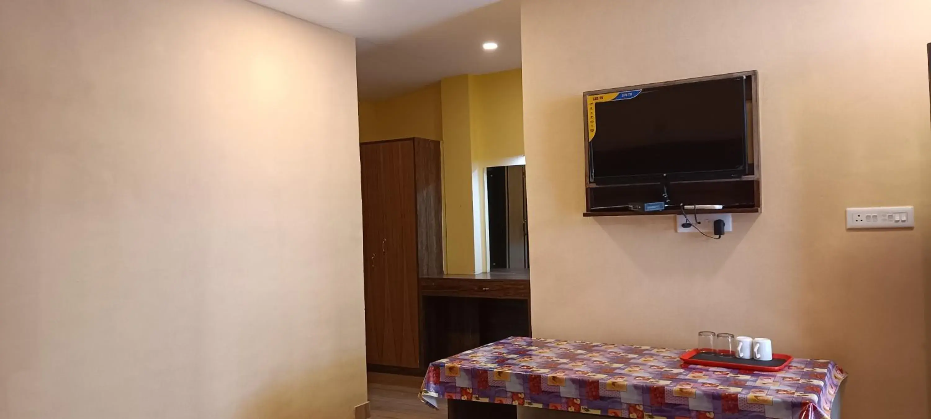 Deluxe Room in Joye Grand Hotel Deluxe Room in Joye Grand Hotel