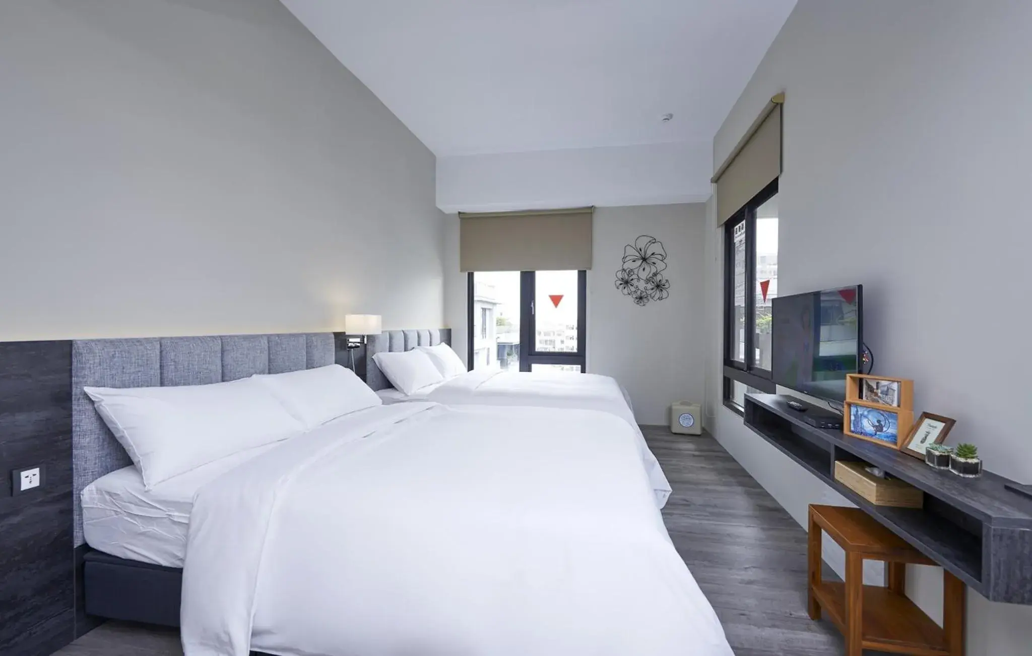 Bed in Hotel Z Bed in Hotel Z