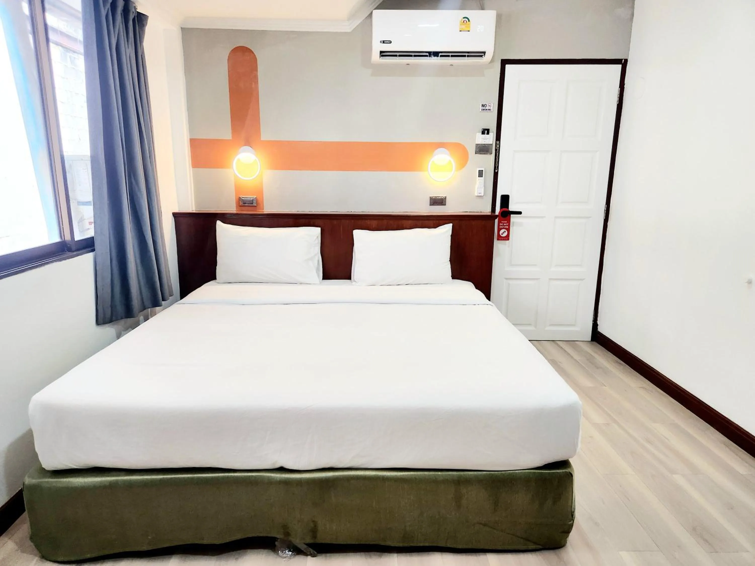 Bed in SEATEL Phuket, Patong Beach