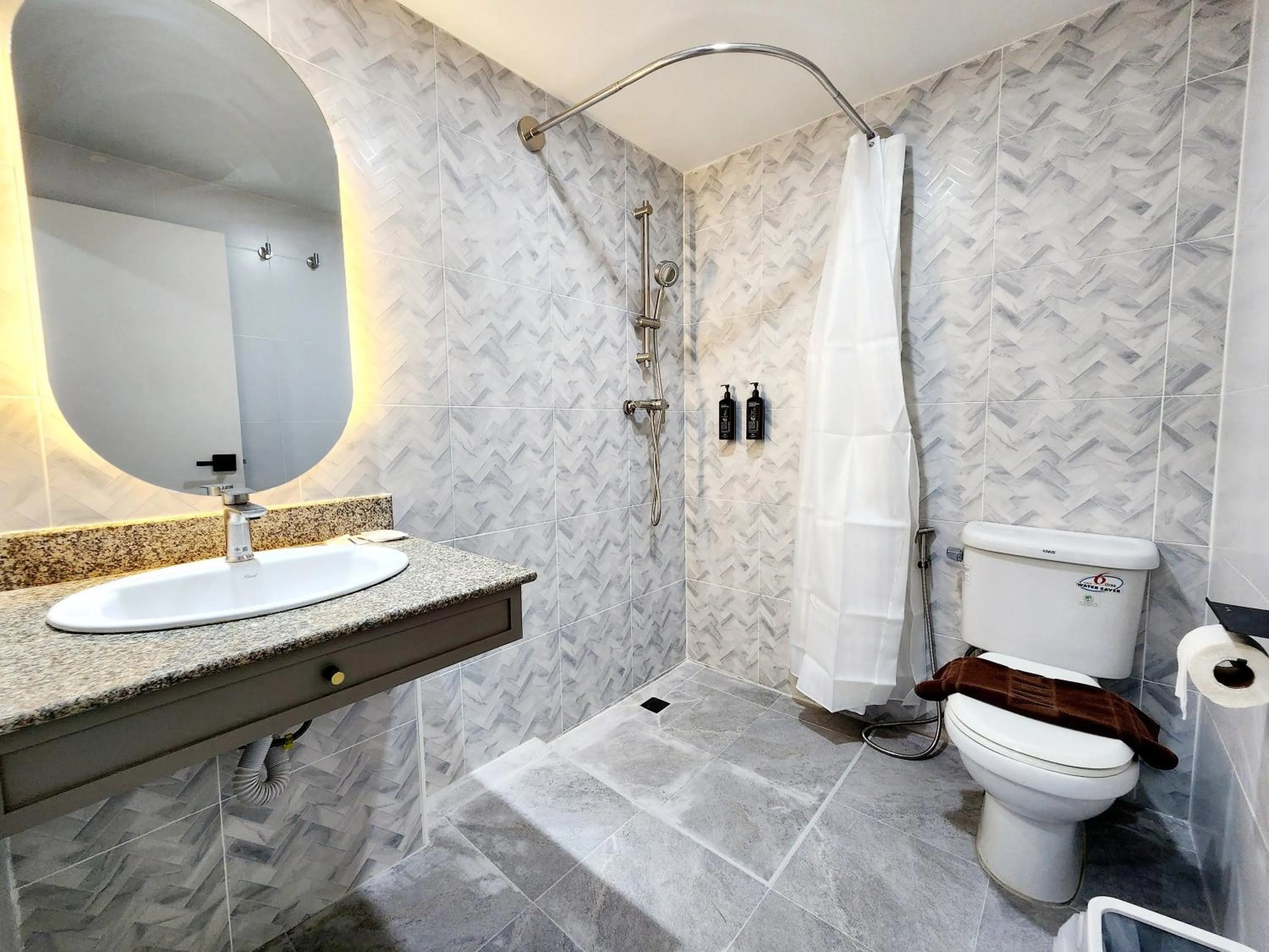 Shower in SEATEL Phuket, Patong Beach