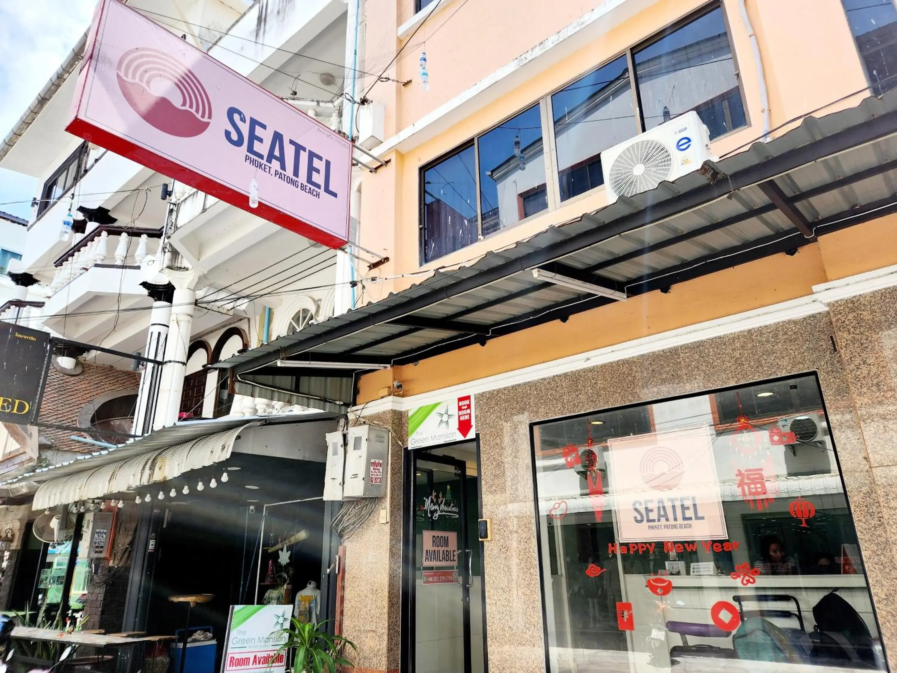 Property building in SEATEL Phuket, Patong Beach Property building in SEATEL Phuket, Patong Beach