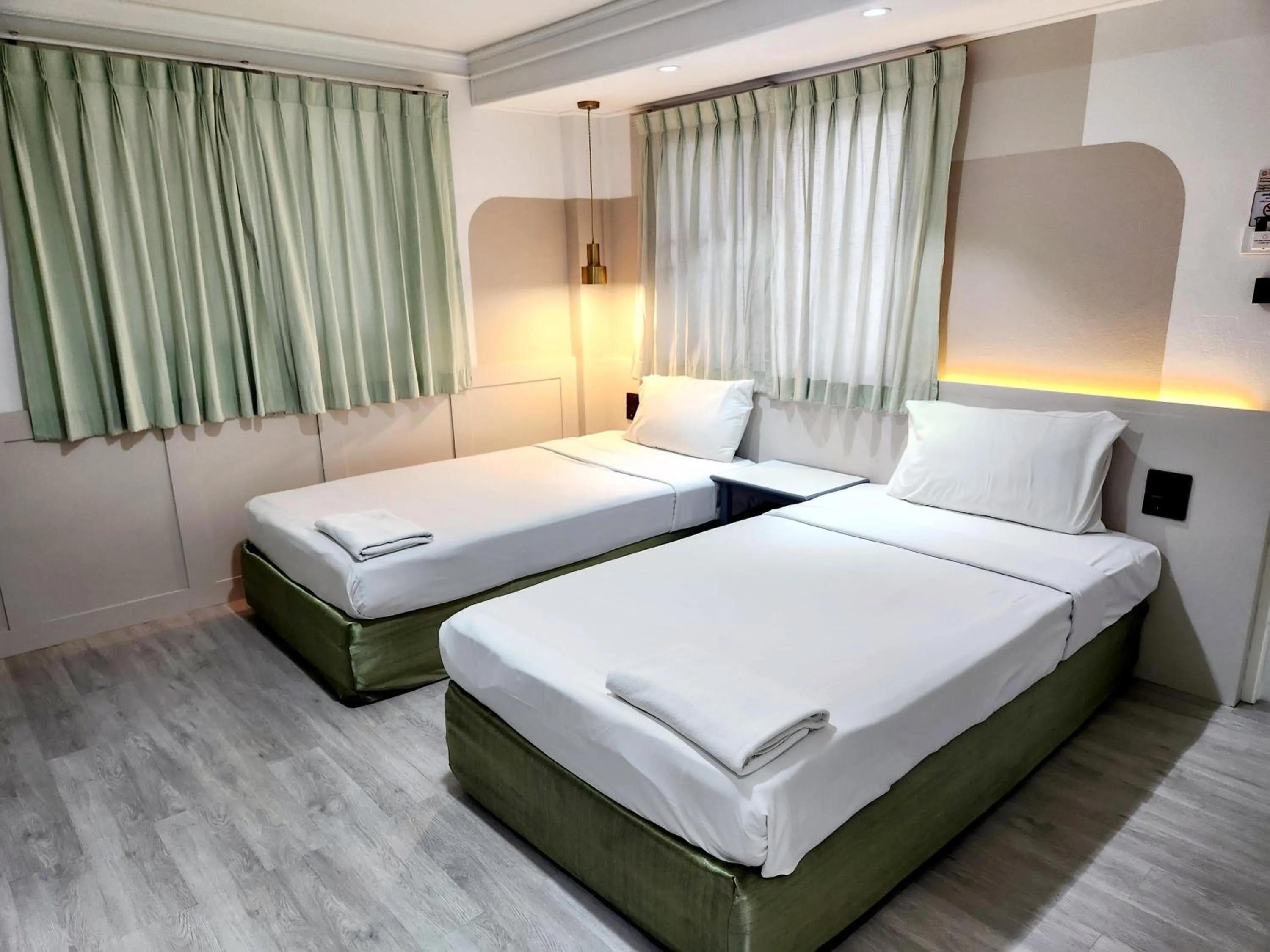 Bed in SEATEL Phuket, Patong Beach