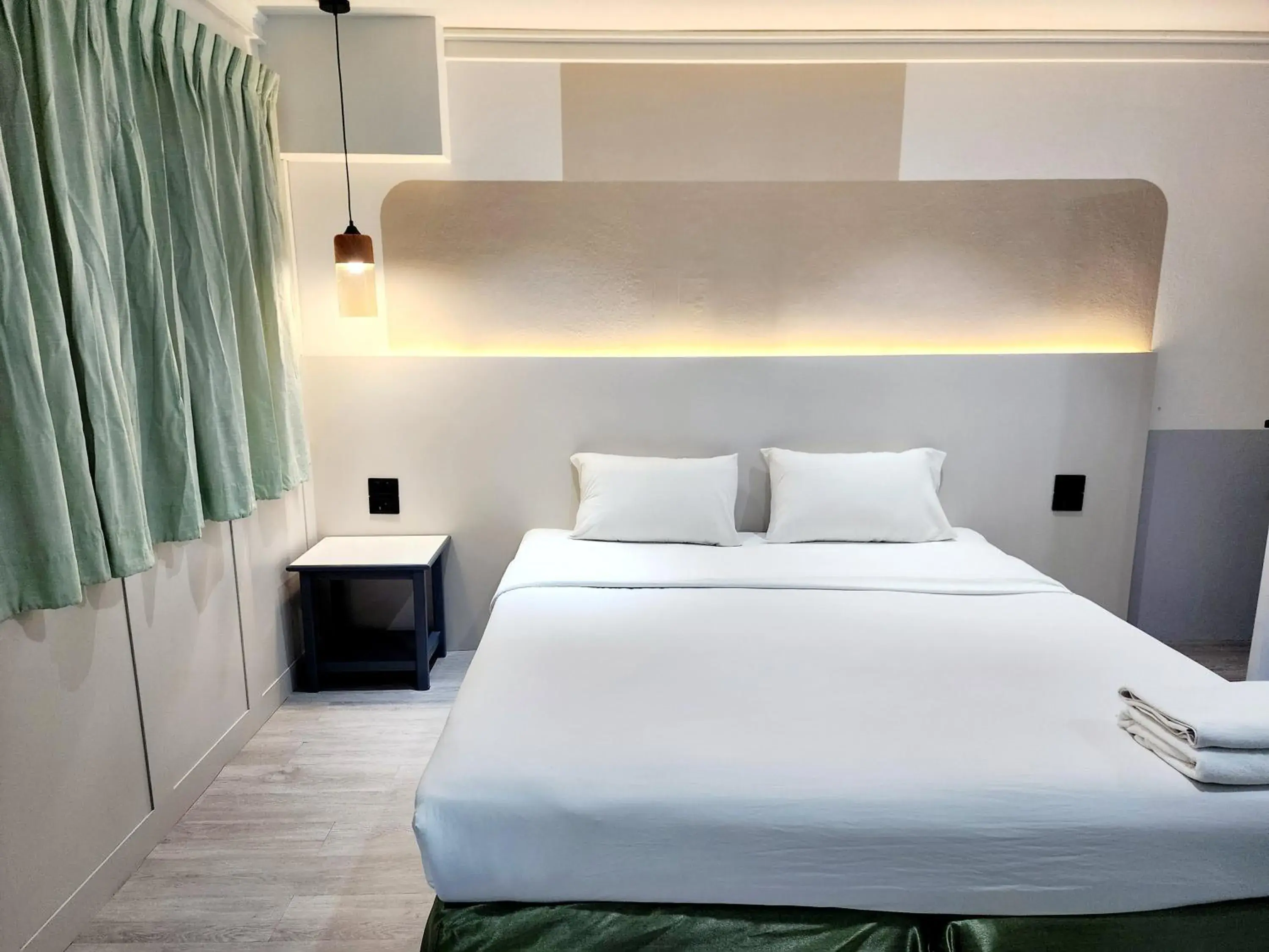 Bed in SEATEL Phuket, Patong Beach Bed in SEATEL Phuket, Patong Beach