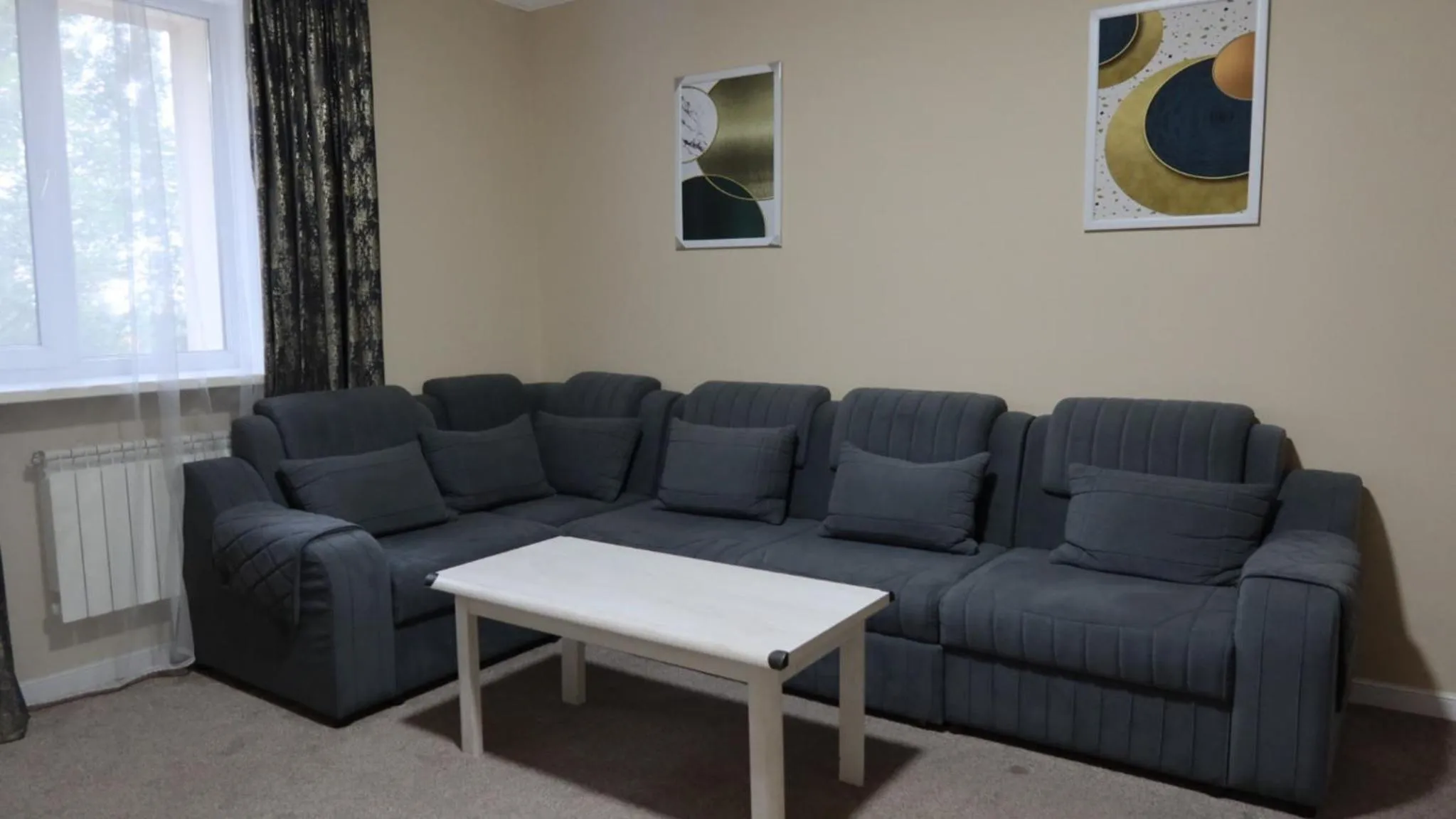 Seating area in JEPPESEN RESIDENCE