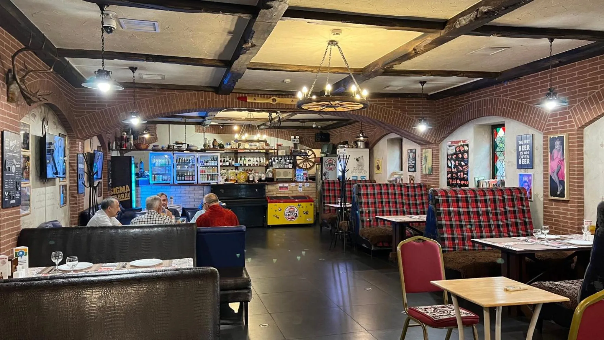 Restaurant/places to eat in JEPPESEN RESIDENCE