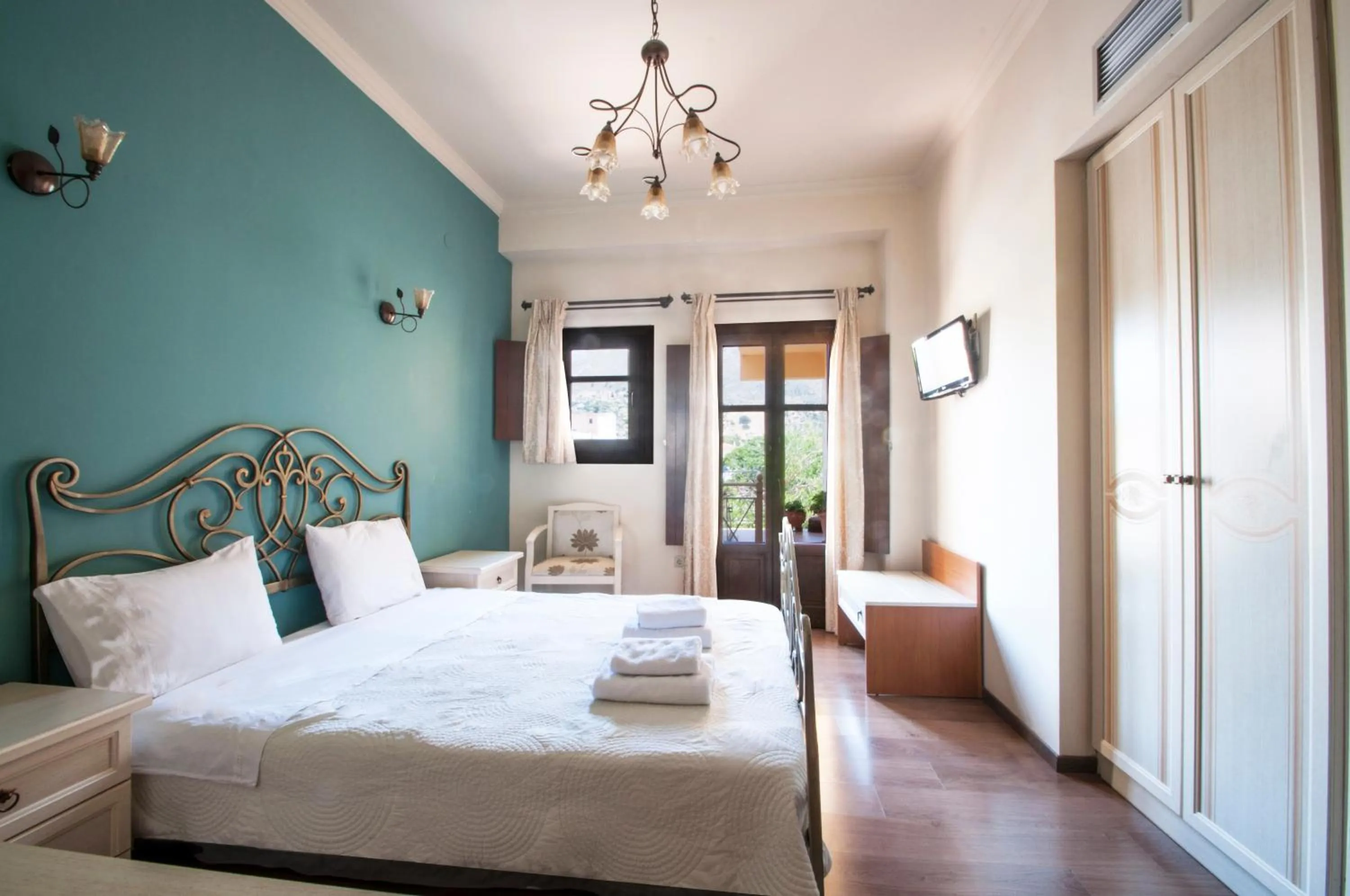 Bed in Areos Polis Boutique Hotel