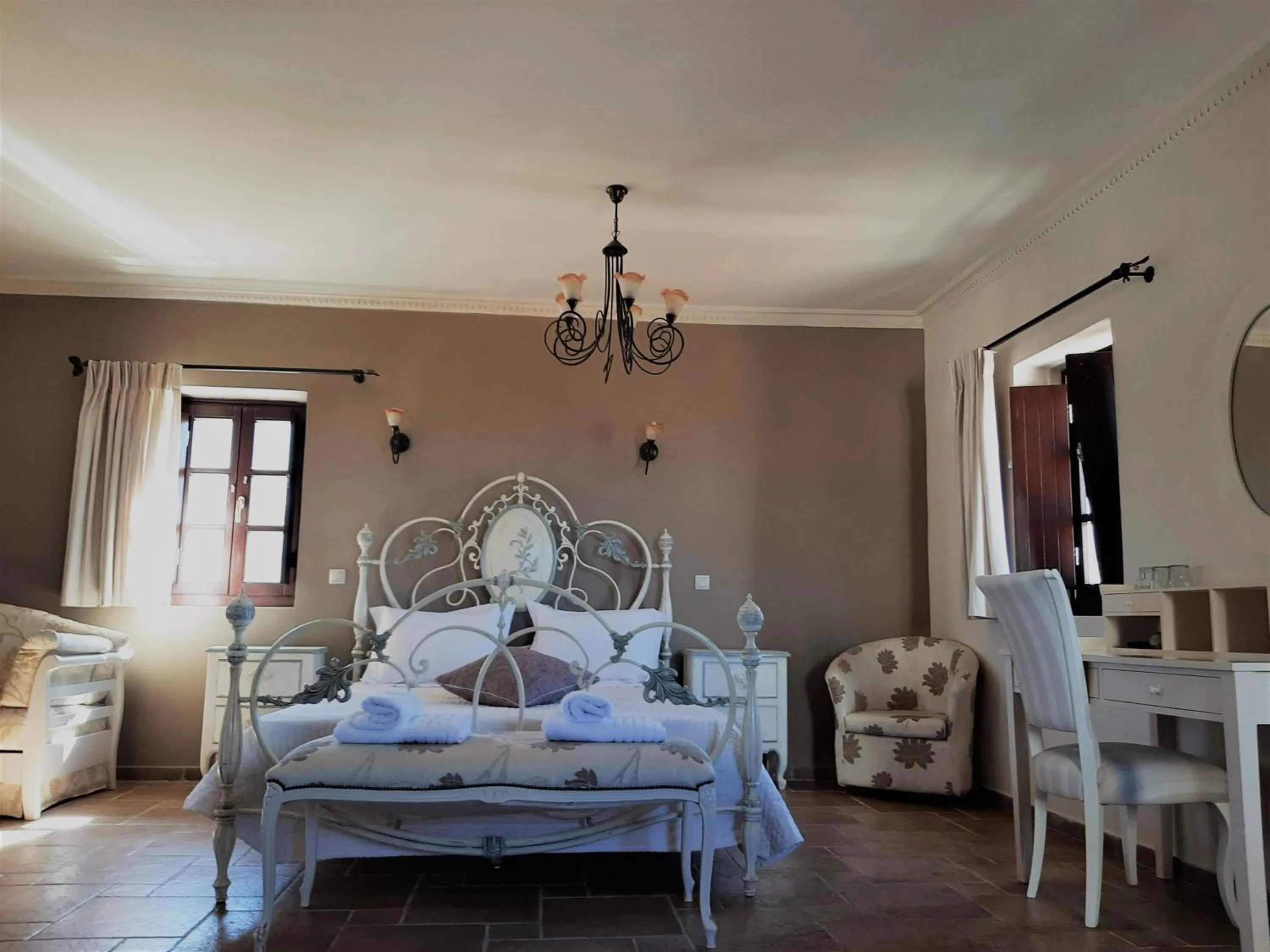 Areos Polis Boutique Hotel