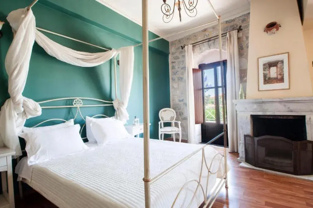 Deluxe Suite - single occupancy in Areos Polis Boutique Hotel Deluxe Suite - single occupancy in Areos Polis Boutique Hotel