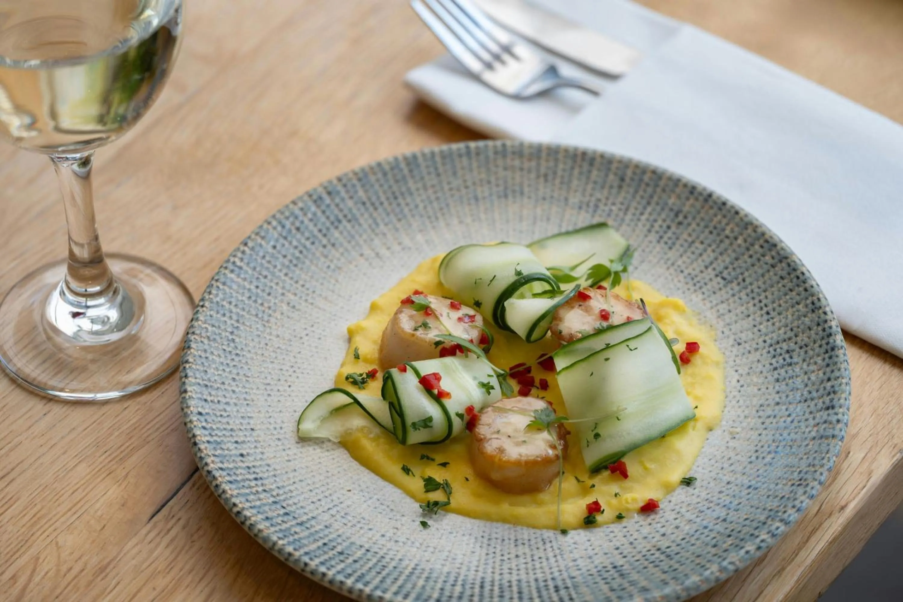 Restaurant/places to eat in Aloft London Excel