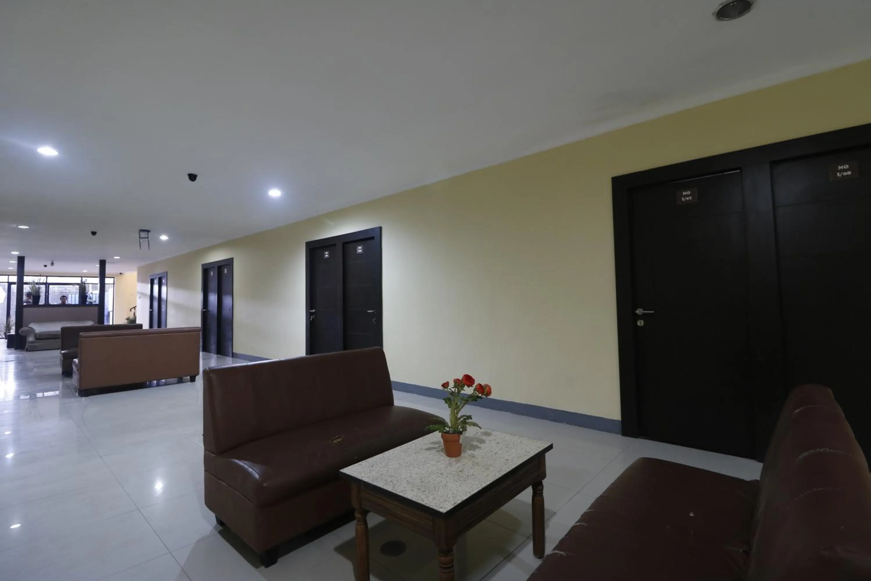 Area and facilities in RedDoorz near ITC Cempaka Mas