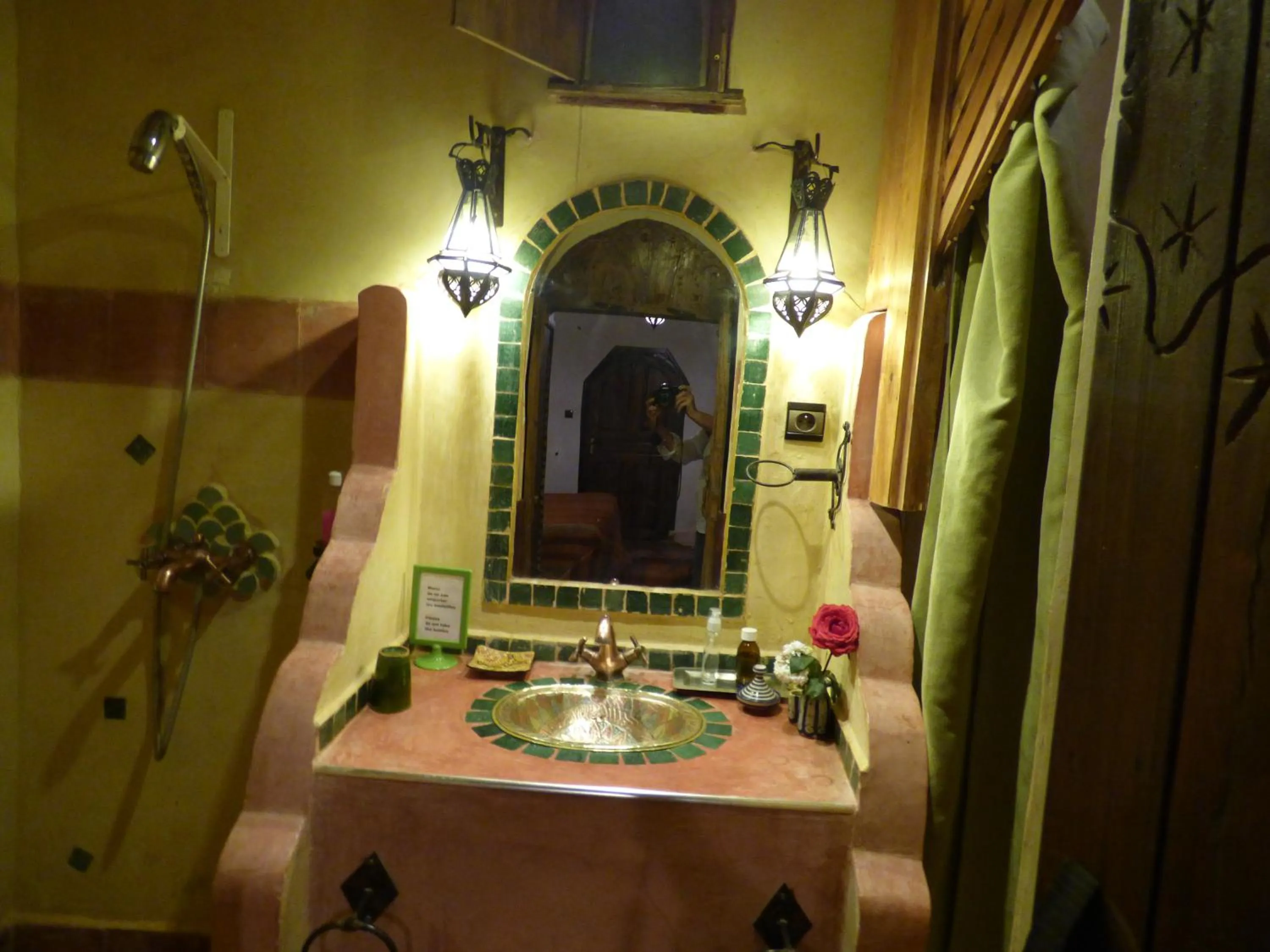 Bathroom in Sawadi Ecolodge