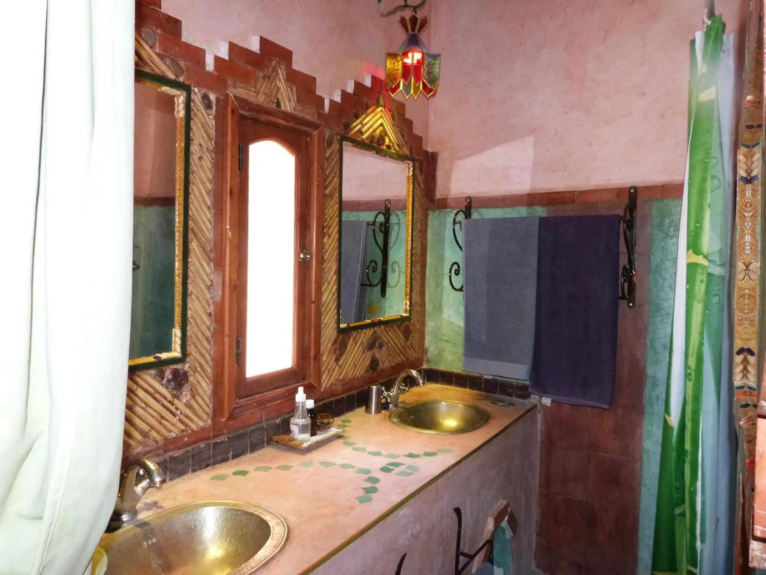 Bathroom in Sawadi Ecolodge