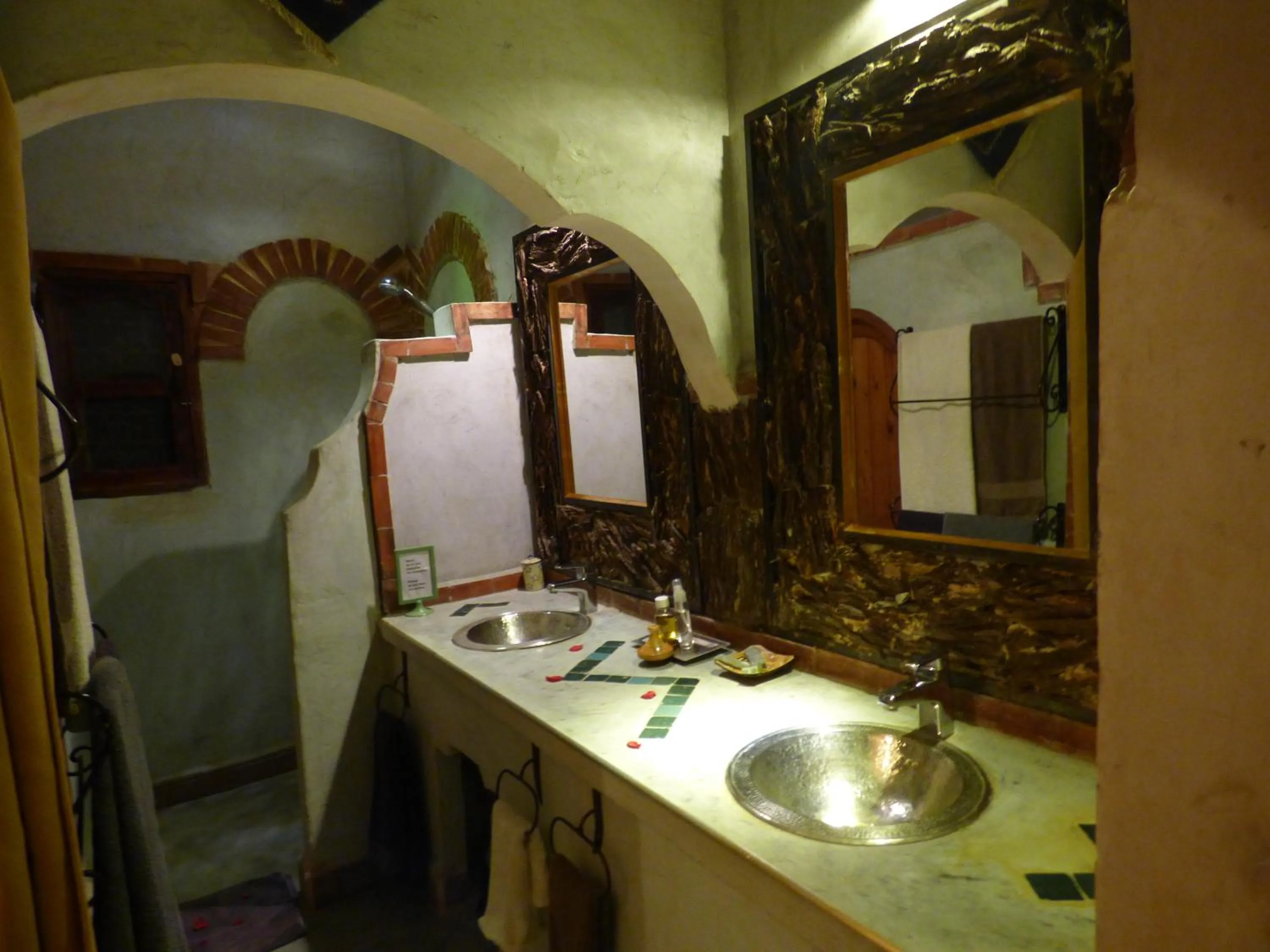 Bathroom in Sawadi Ecolodge