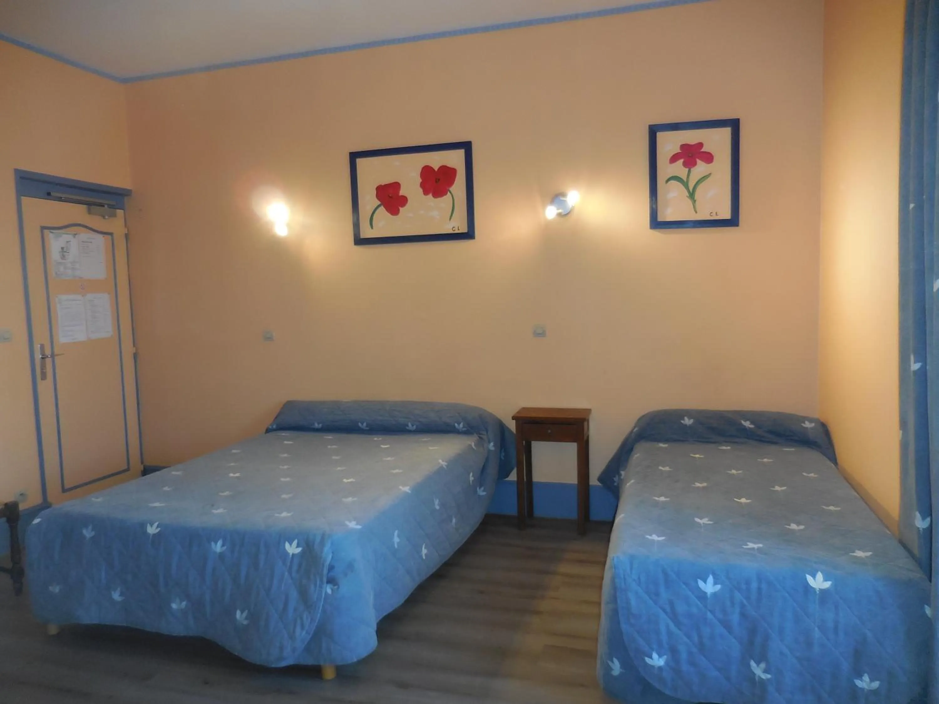 Bed in Hotel de la gare