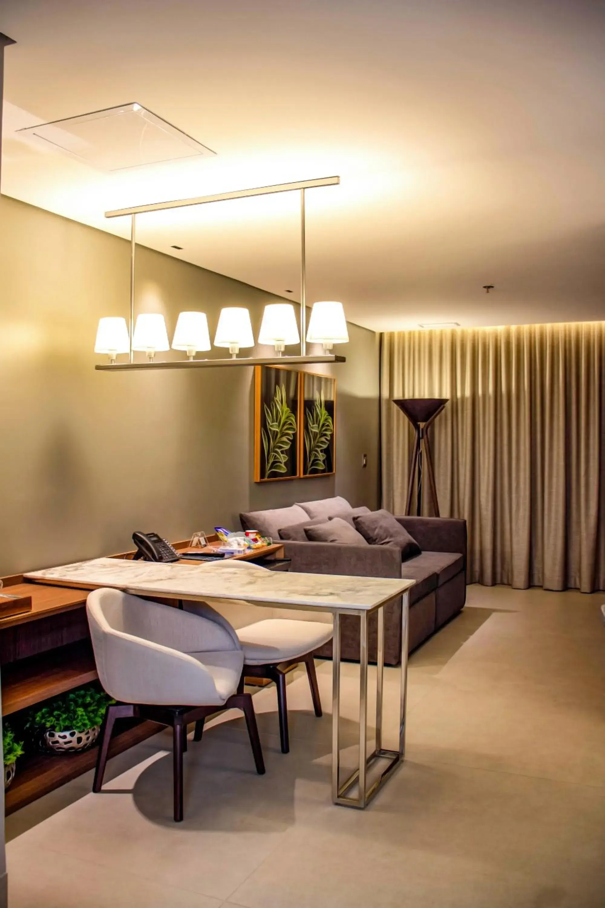 TV and multimedia, Bed in Amazon Taiamã Hotel TV and multimedia, Bed in Amazon Taiamã Hotel