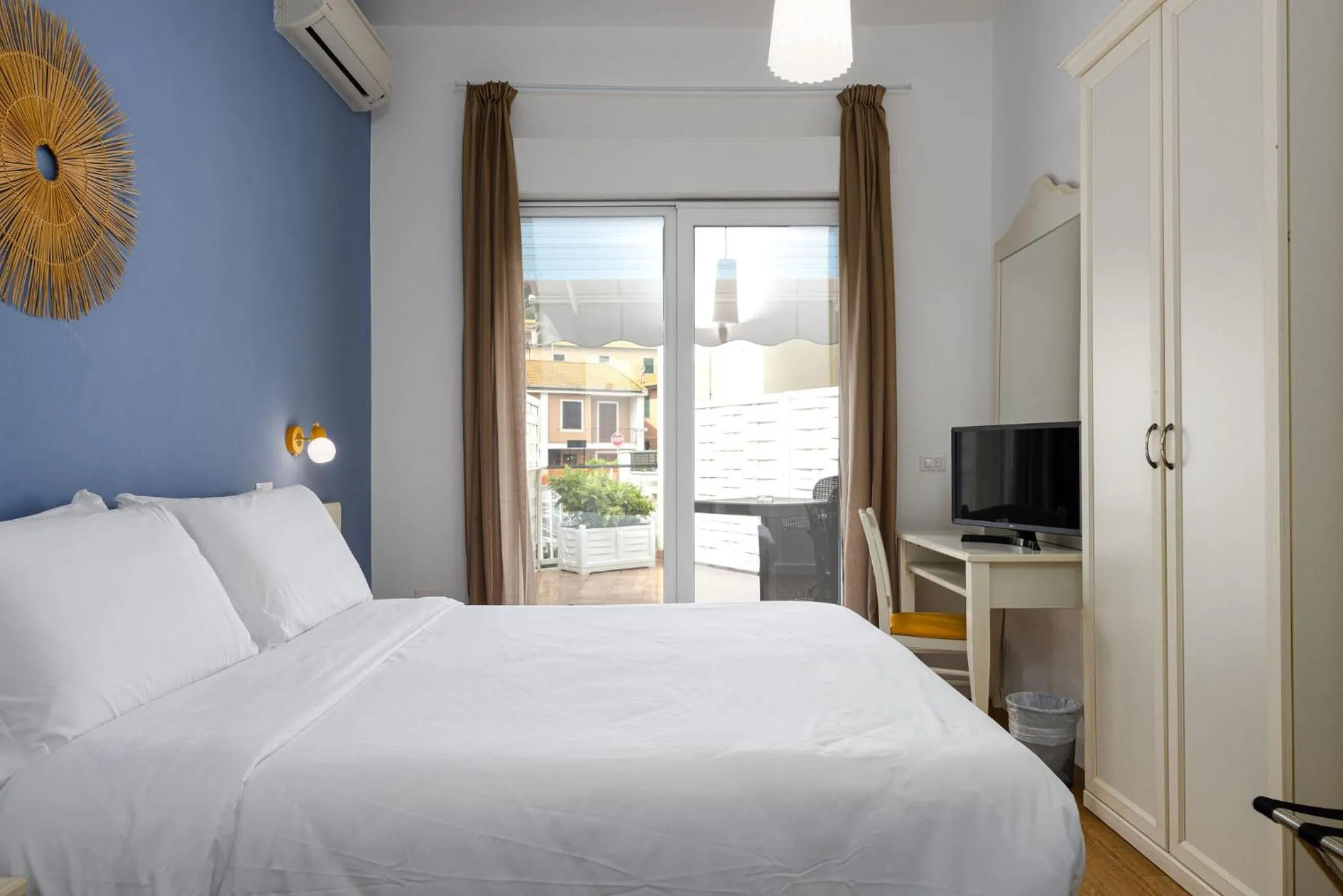 Bedroom, Bed in Hotel Conchiglia