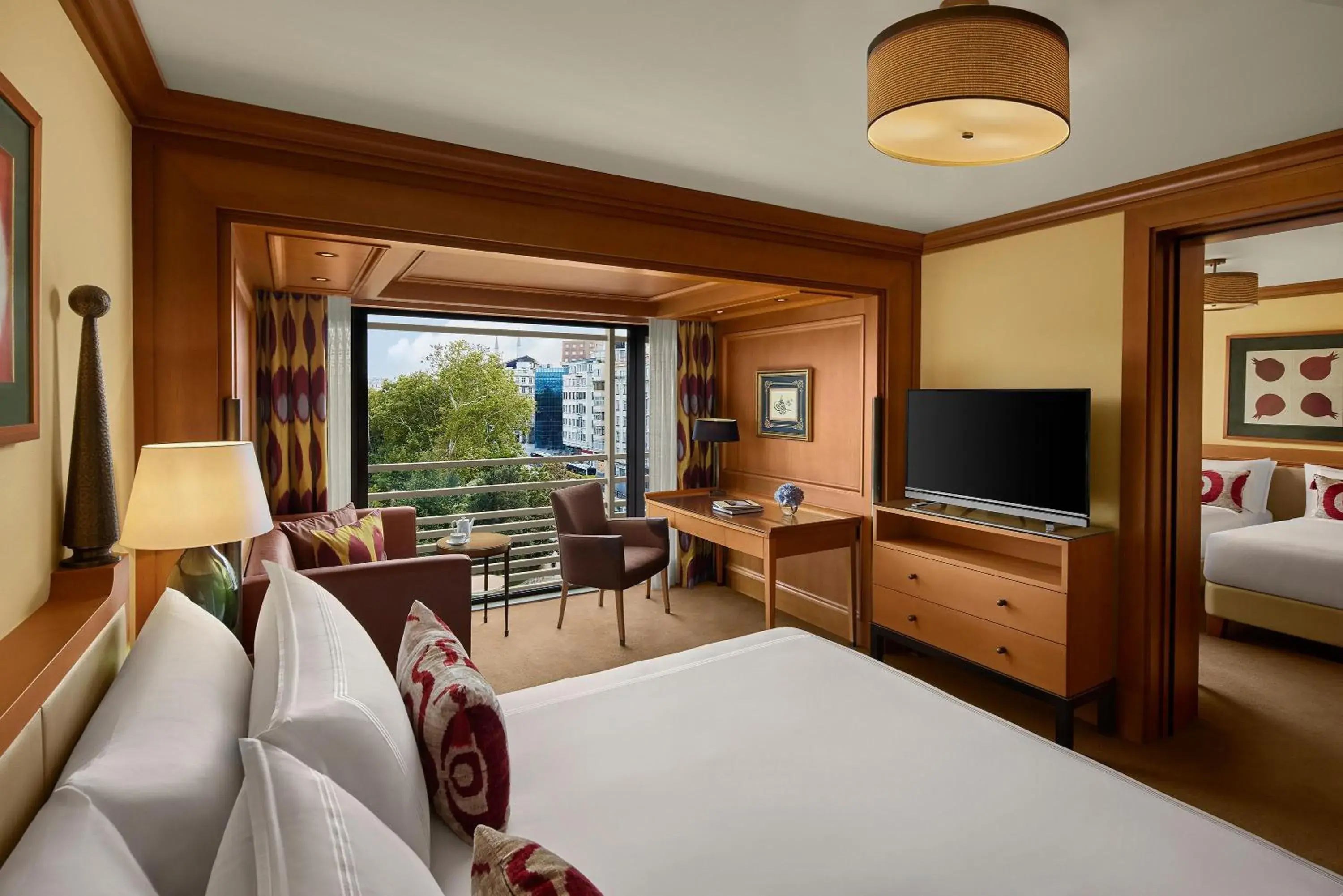 Photo of the whole room, Bed in Divan Istanbul Photo of the whole room, Bed in Divan Istanbul