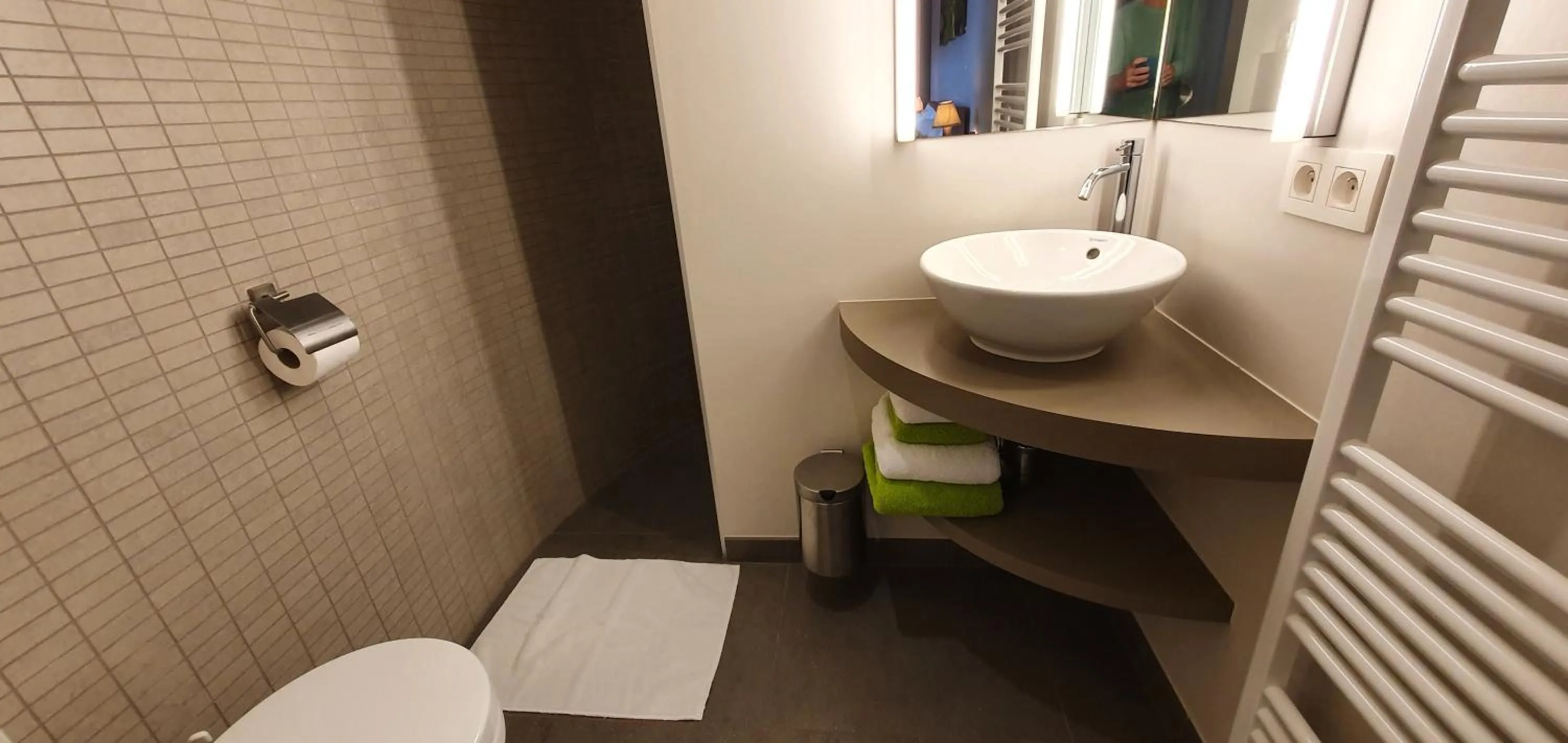 Shower in Hotel - B&B PassaDia
